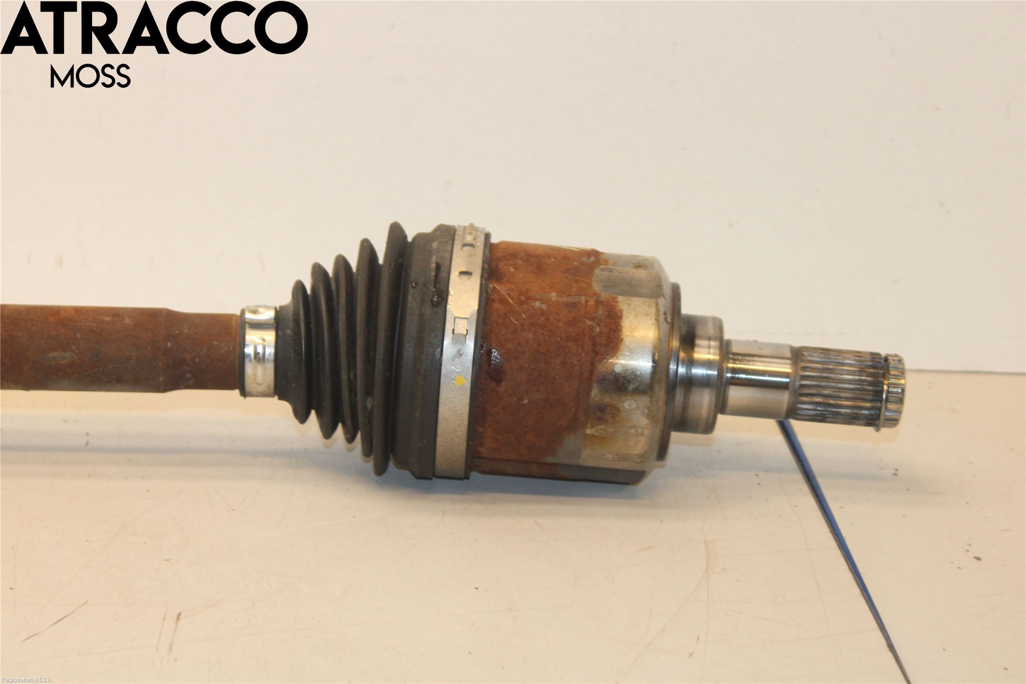 Hyundai IONIQ AE 17-22 Drivaxel Fram Höger