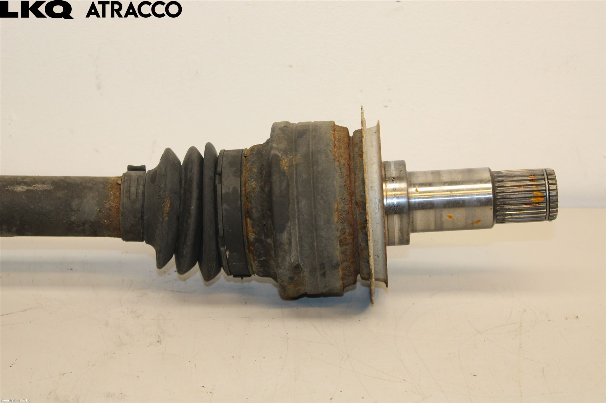 Mercedes-Benz MB E-KLASS (W213) 16-23 Drivaxel Bak Höger