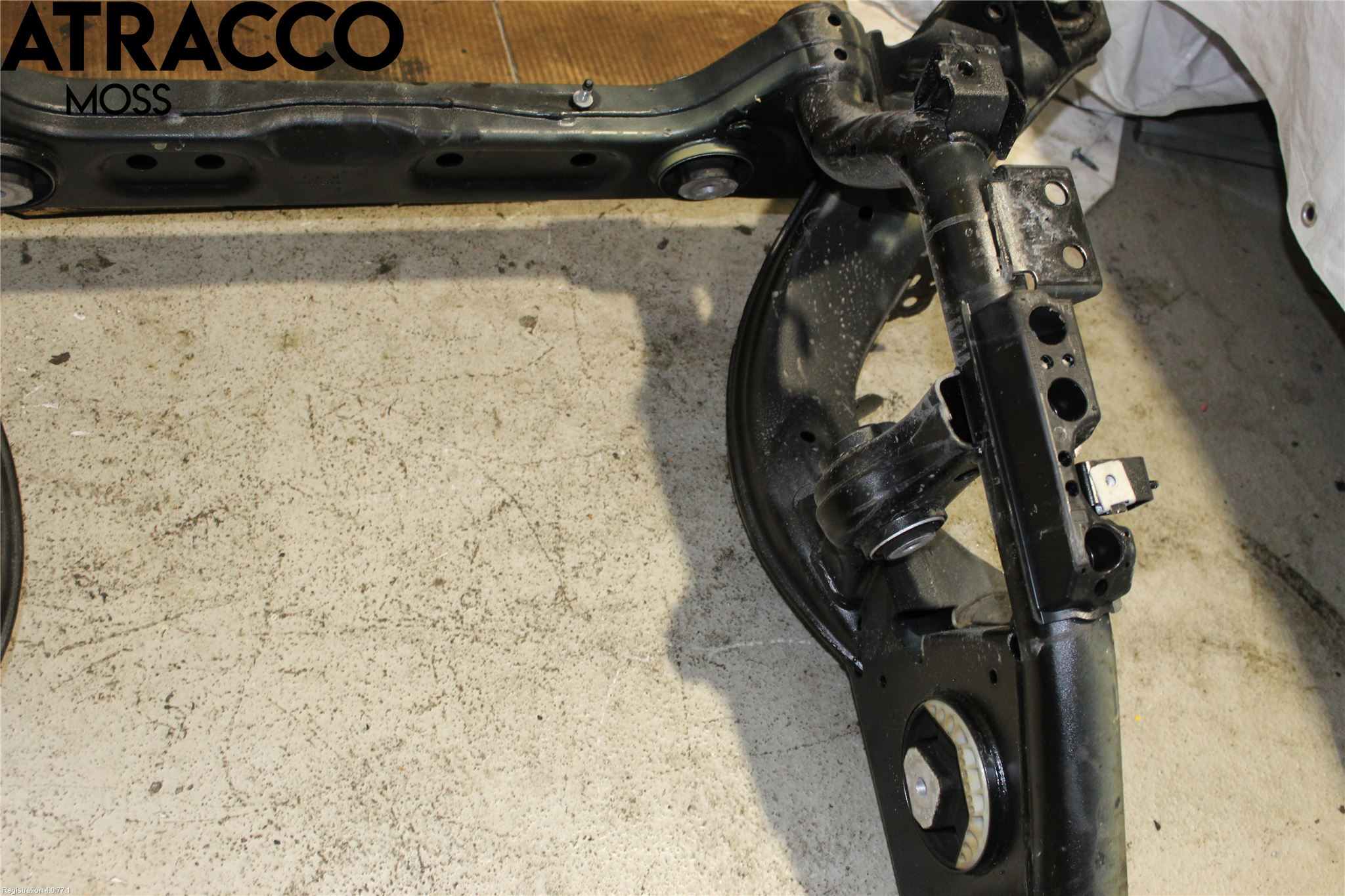 Mercedes-Benz MB EQC (N293) 20- Bakaxelbalk