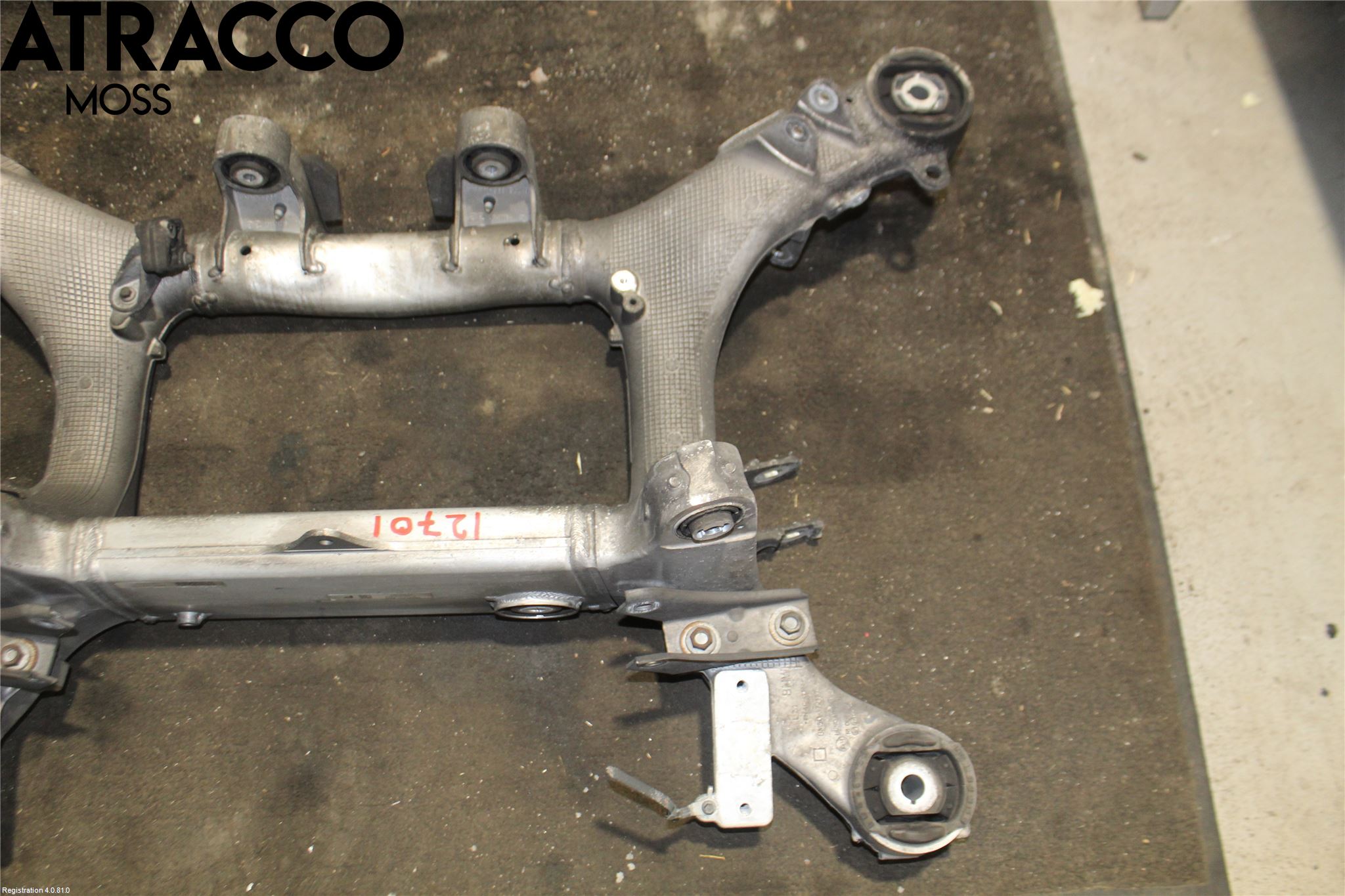 BMW 5 G30/G31/F90 17-23 Bakaxelbalk