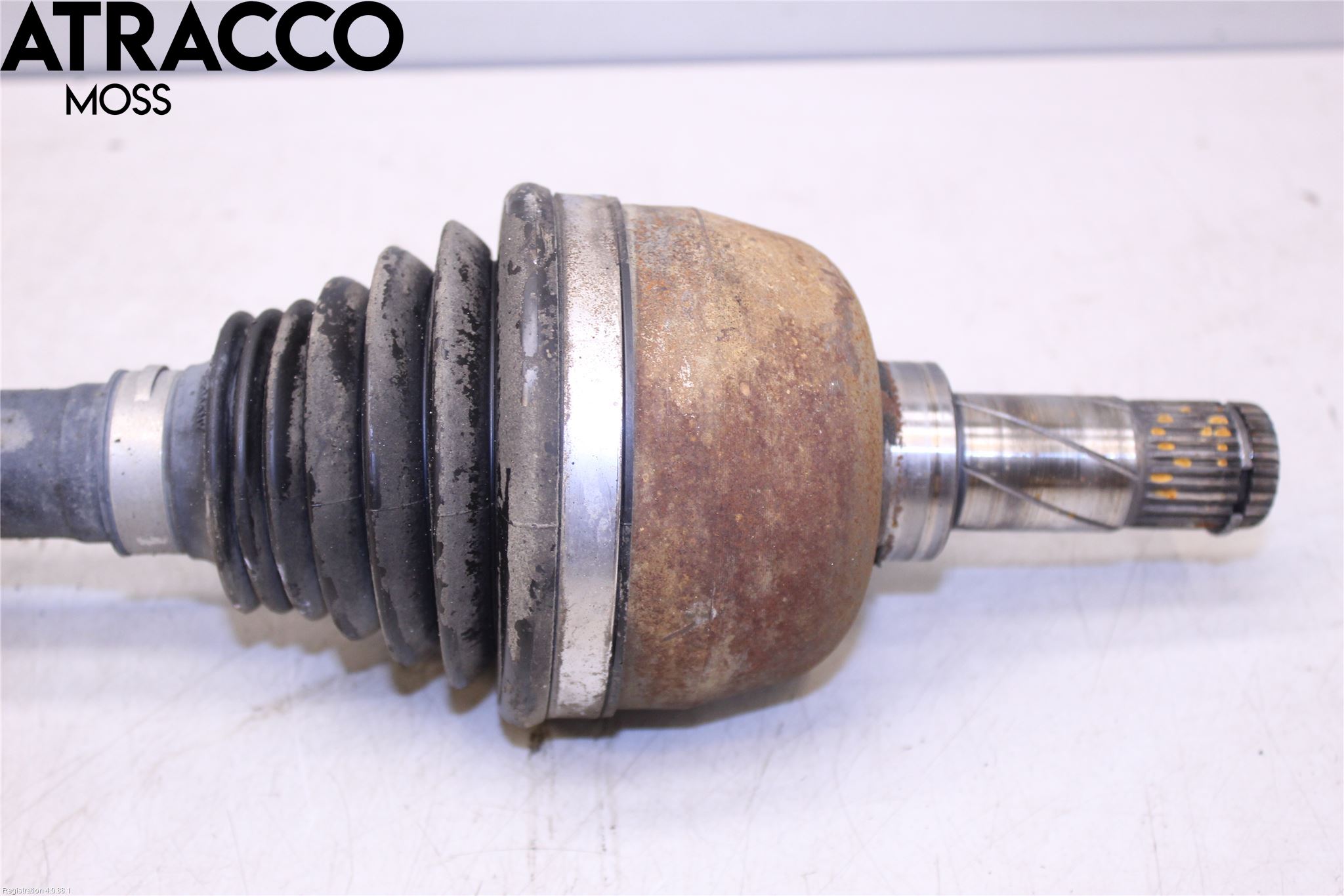 Volvo V70 08-13 Drivaxel Fram Höger