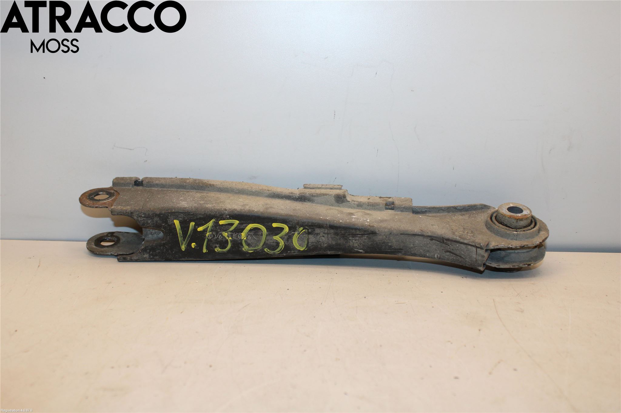 Volvo S90 17->> Bärarm Bak Vänster