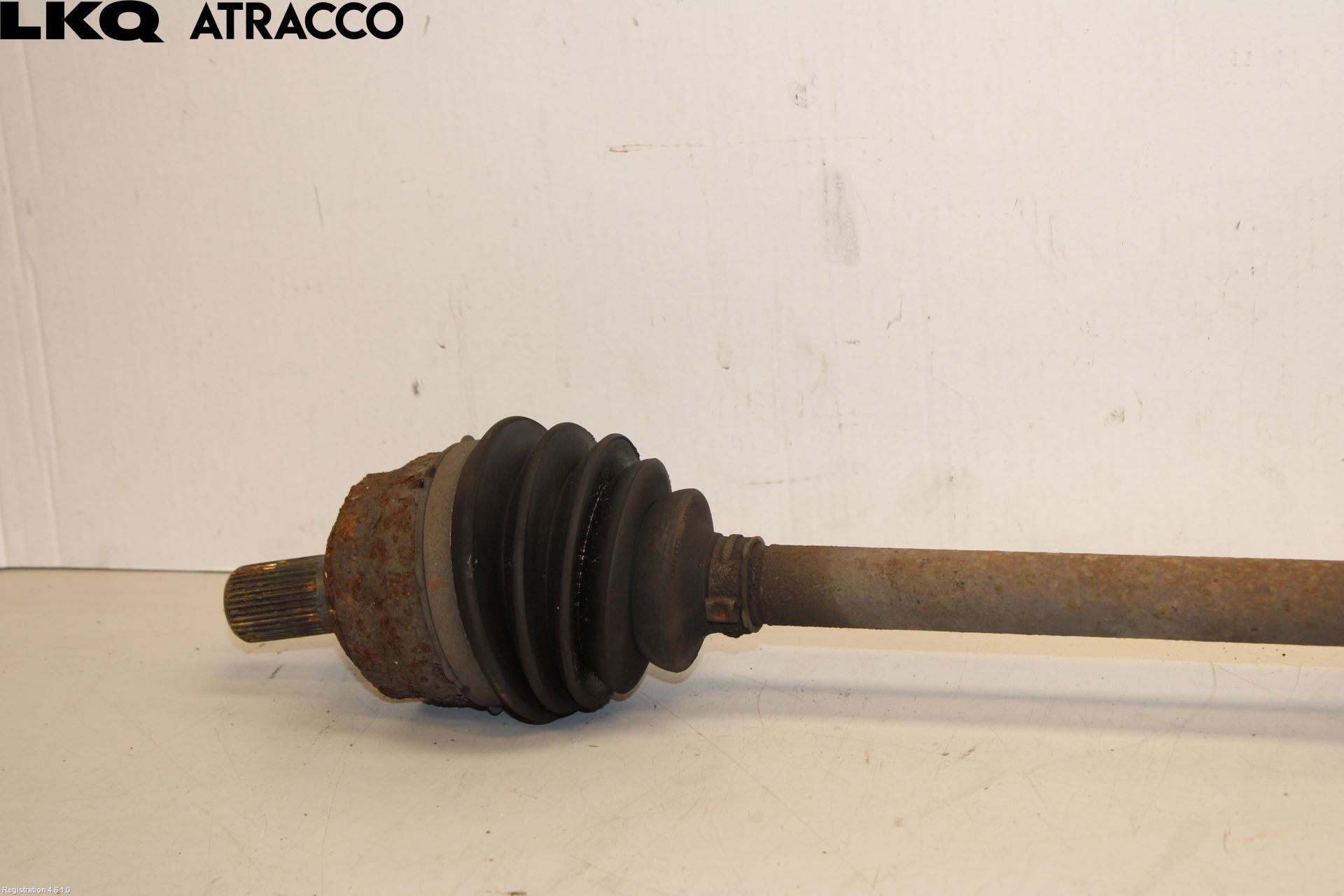 Volvo V40 12-19 Drivaxel Fram Höger