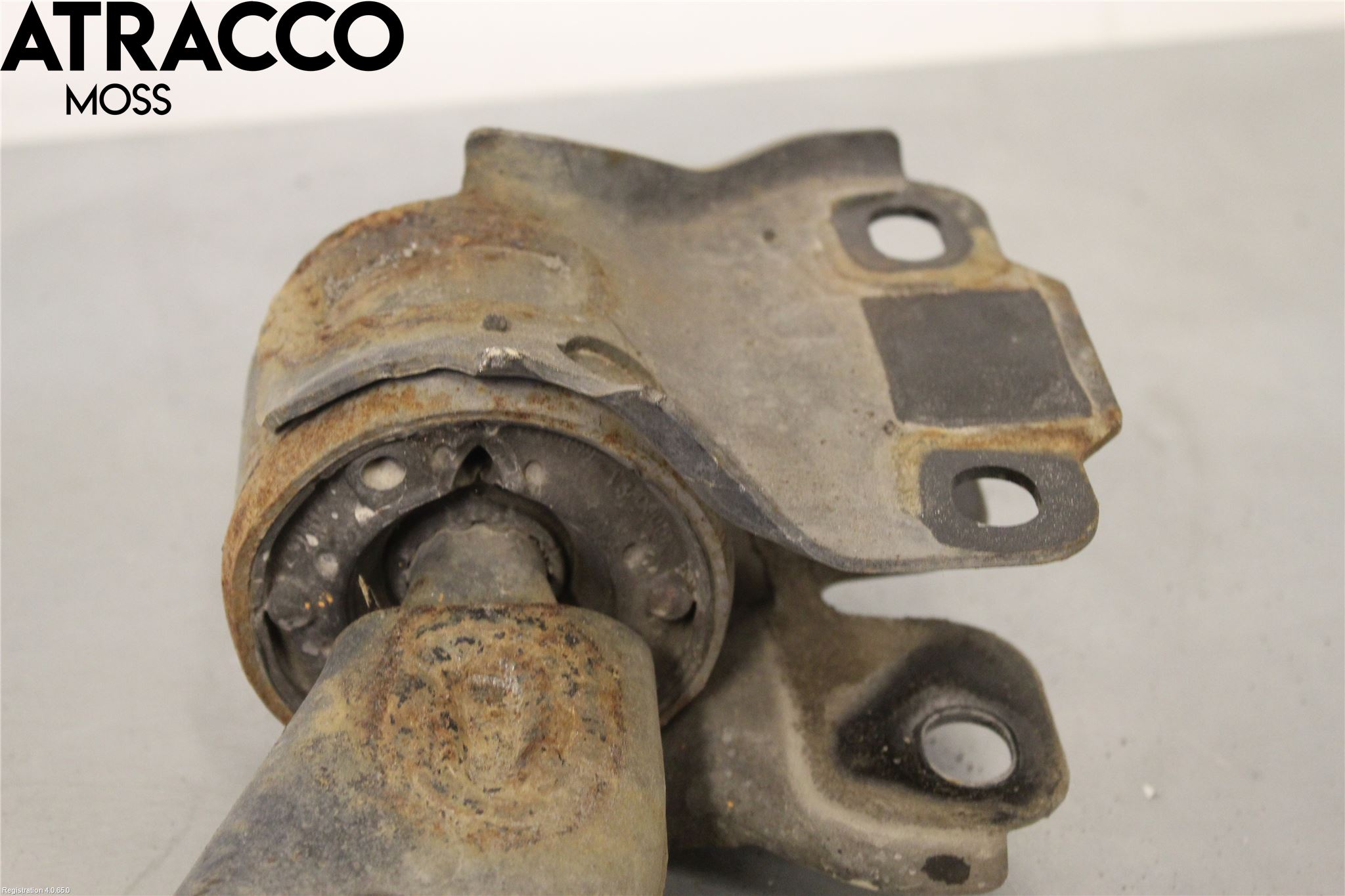 Volvo V60 14-18 Bärarm Fram Undre Hö