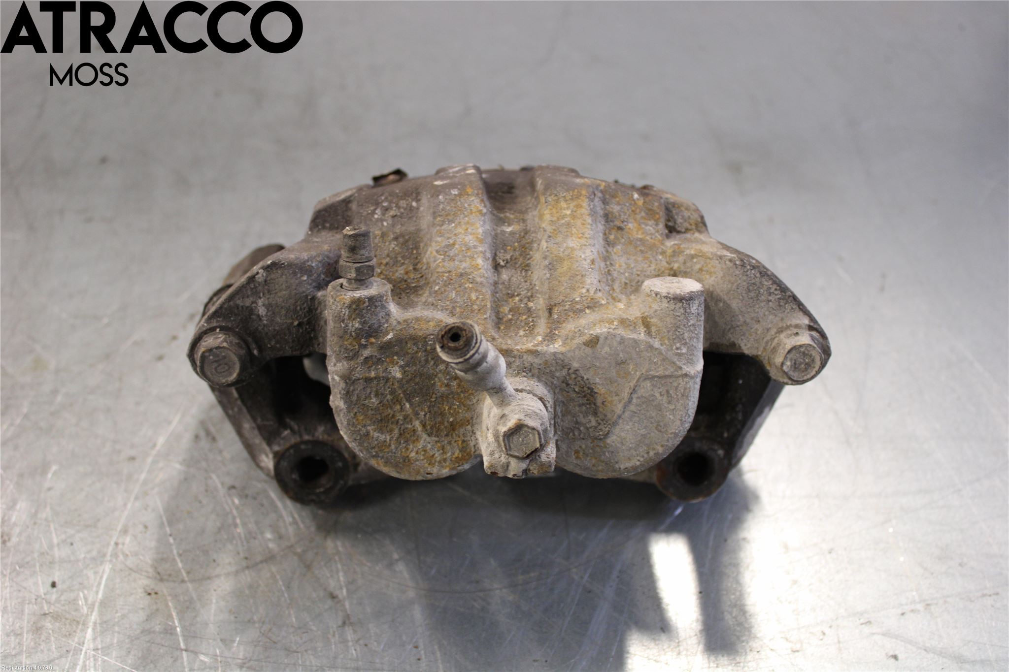 Nissan NAVARA 05-16 Bromsok Fram Höger