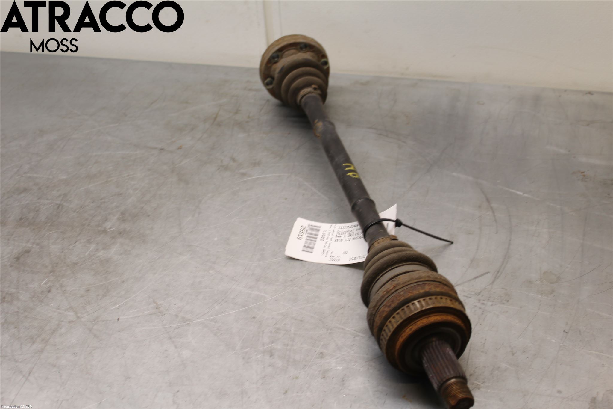 BMW 1 E87/81 5D/3D 03-11 Drivaxel Bak Höger