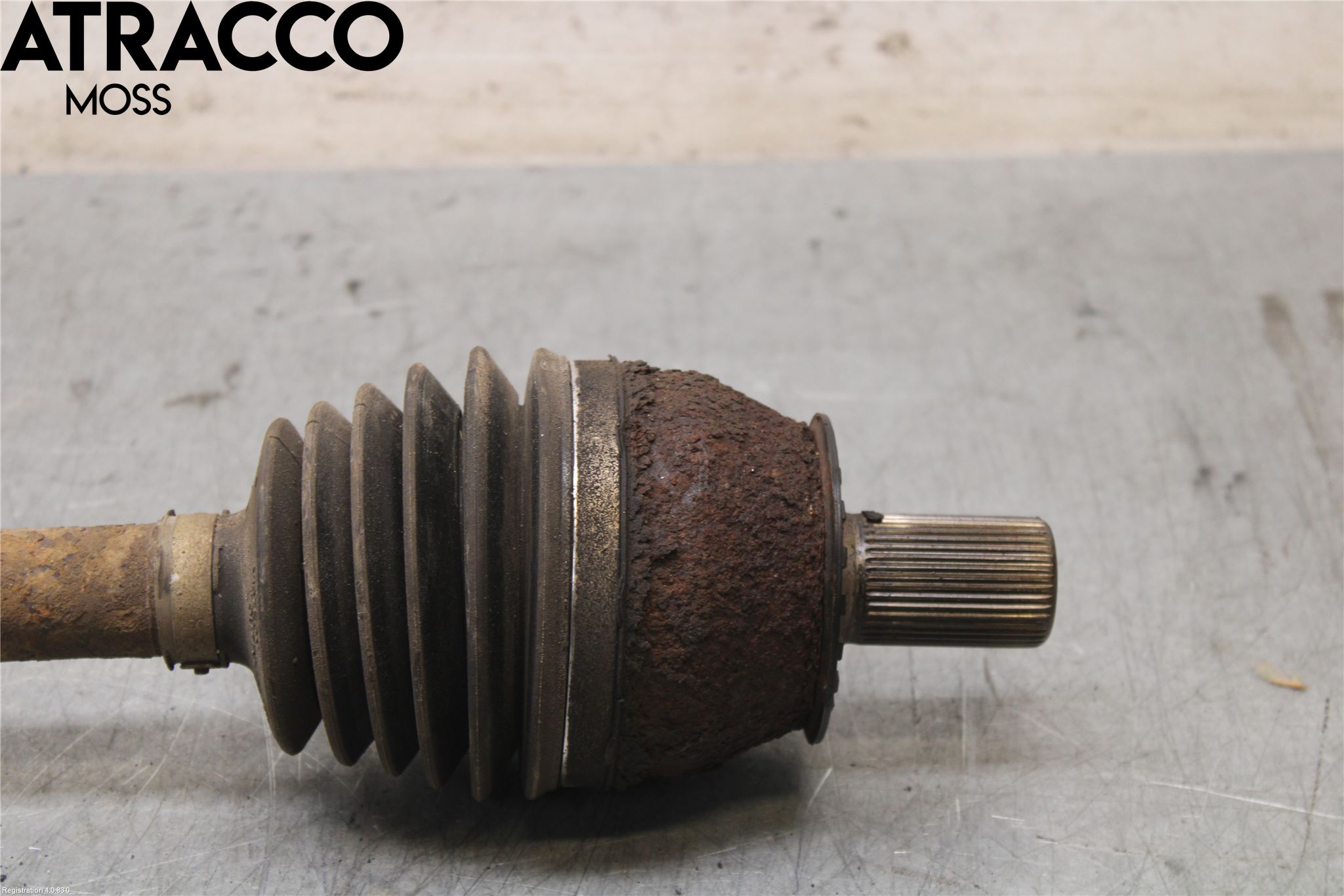 Volvo V60 11-13 Drivaxel Fram Vänster