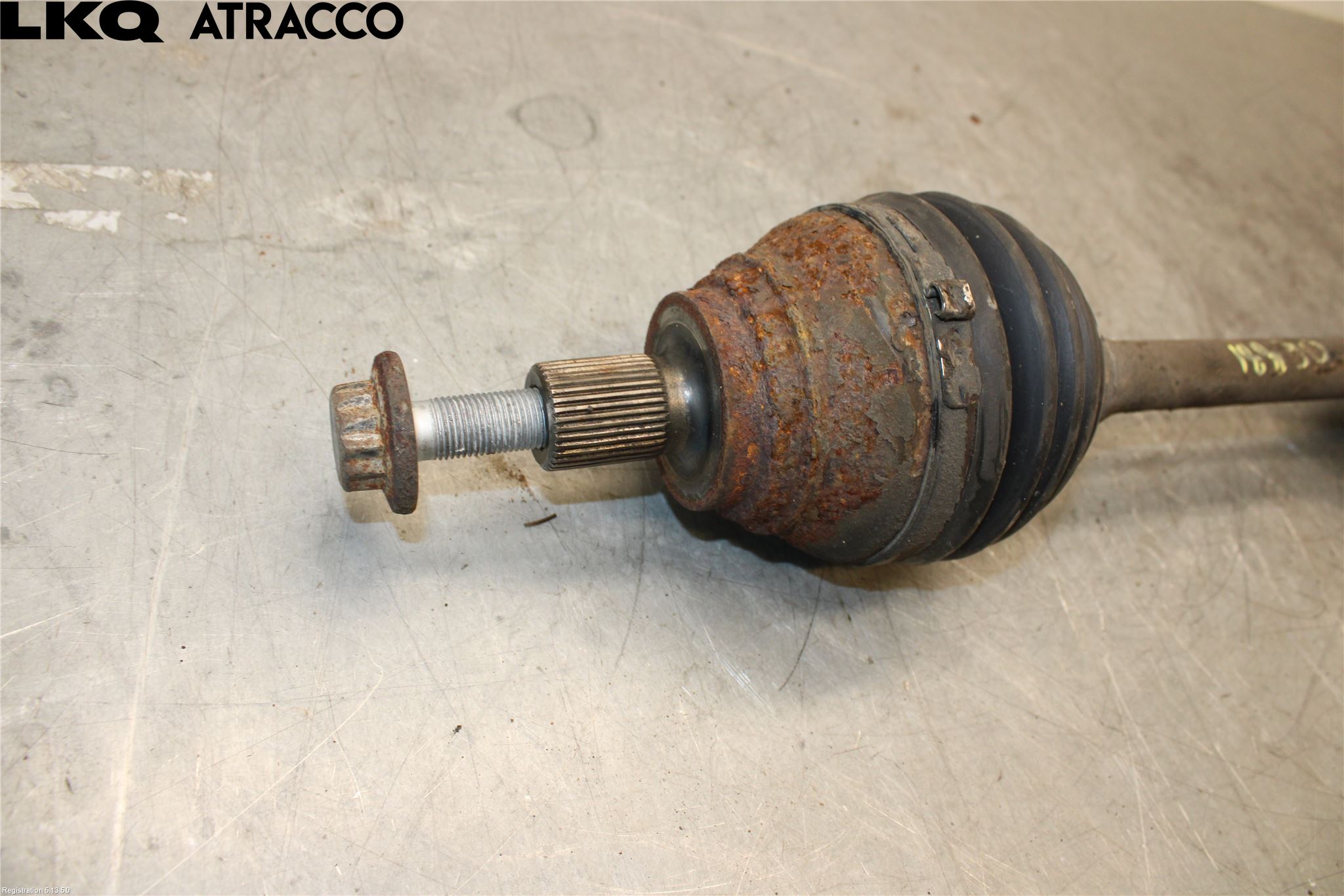 Skoda SUPERB 09-15 Drivaxel Fram Vänster