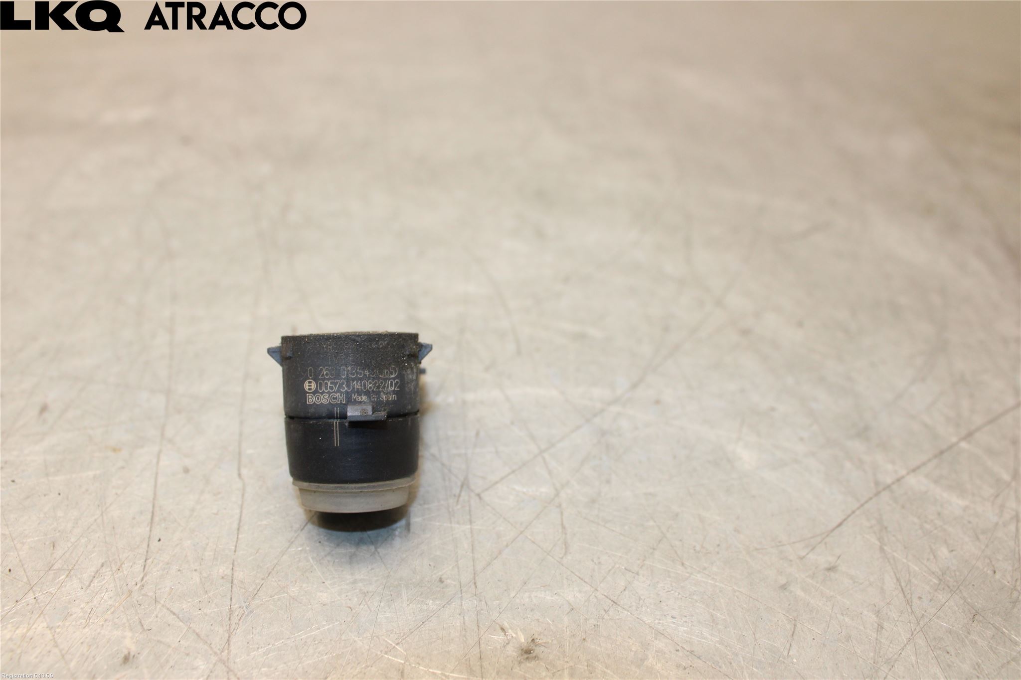 Honda CR-V 13-18 Parkeringshjälp Frontsensor