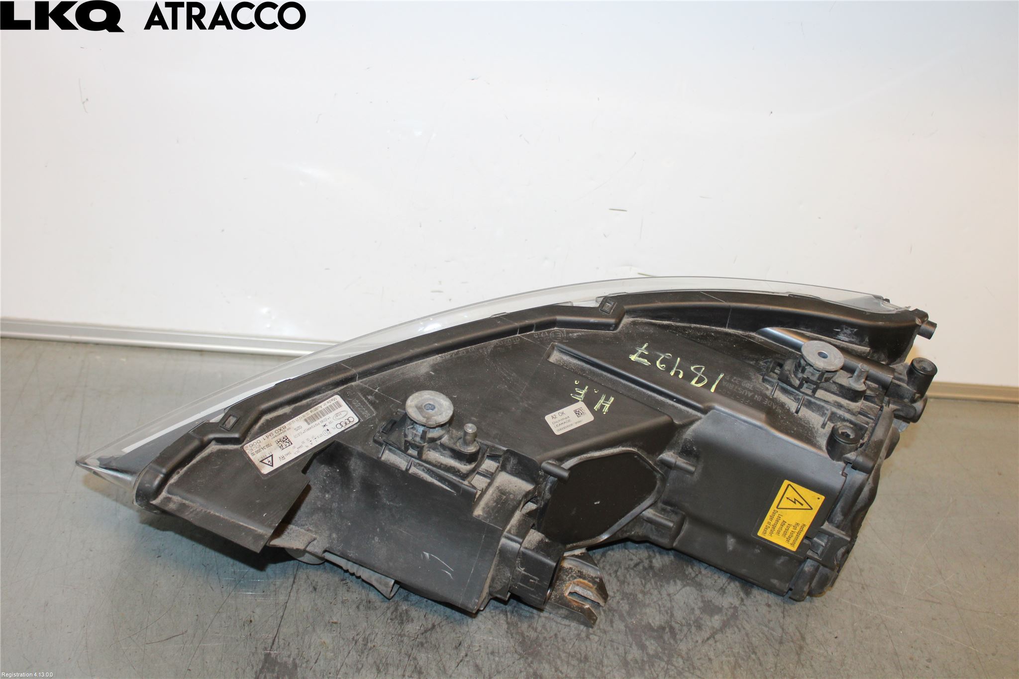 Audi A1/S1 11-18 Strålkastare Höger