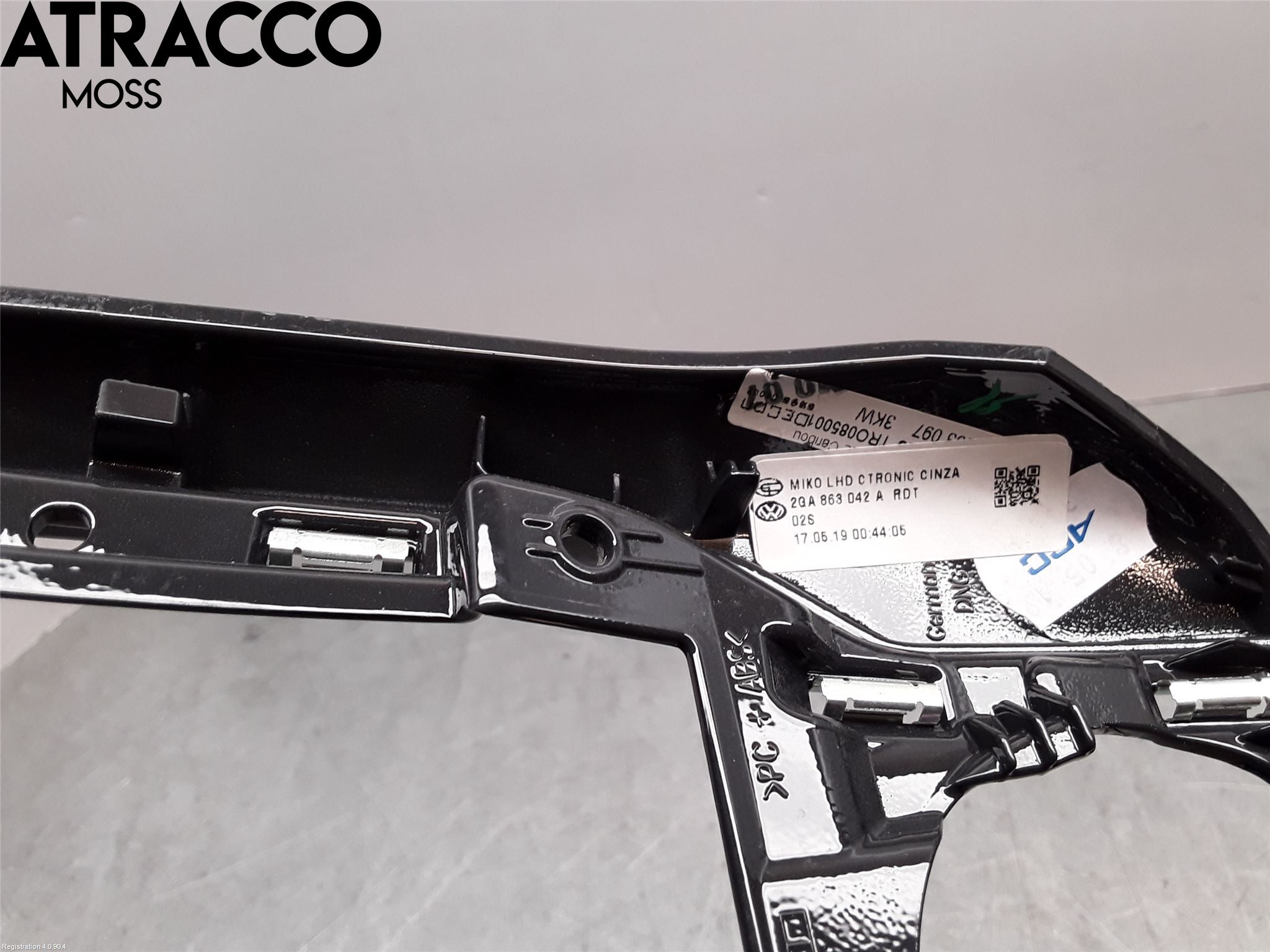 Volkswagen VW T-ROC 18- Instrumentkonsoll Mitt