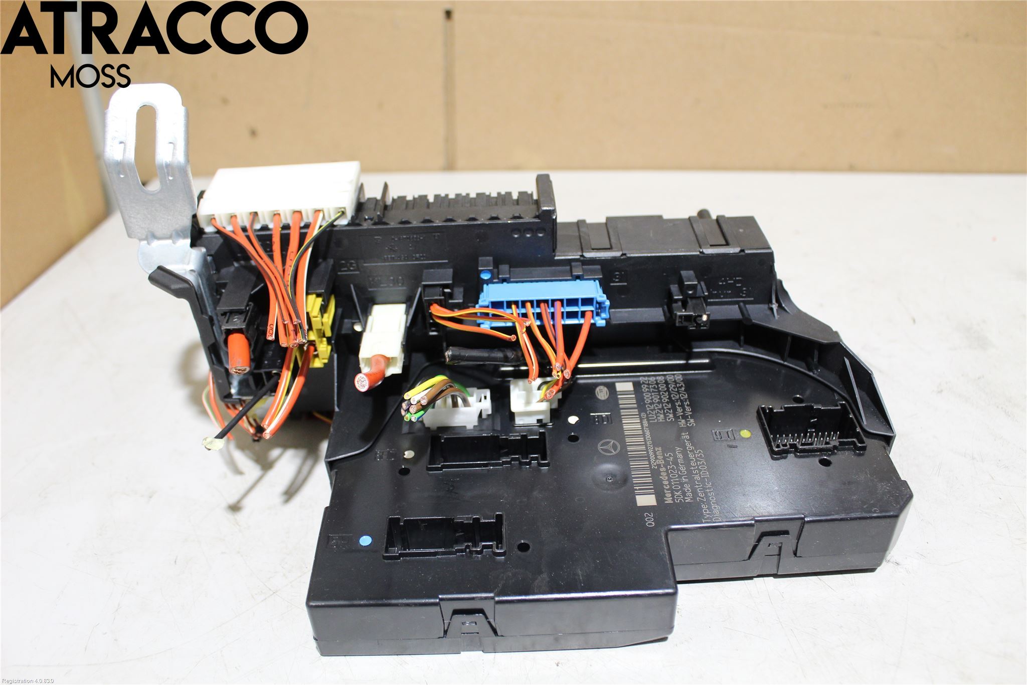 Mercedes-Benz MB E-KLASS (W212) 09-16 Säkringsdosa-Elcentral