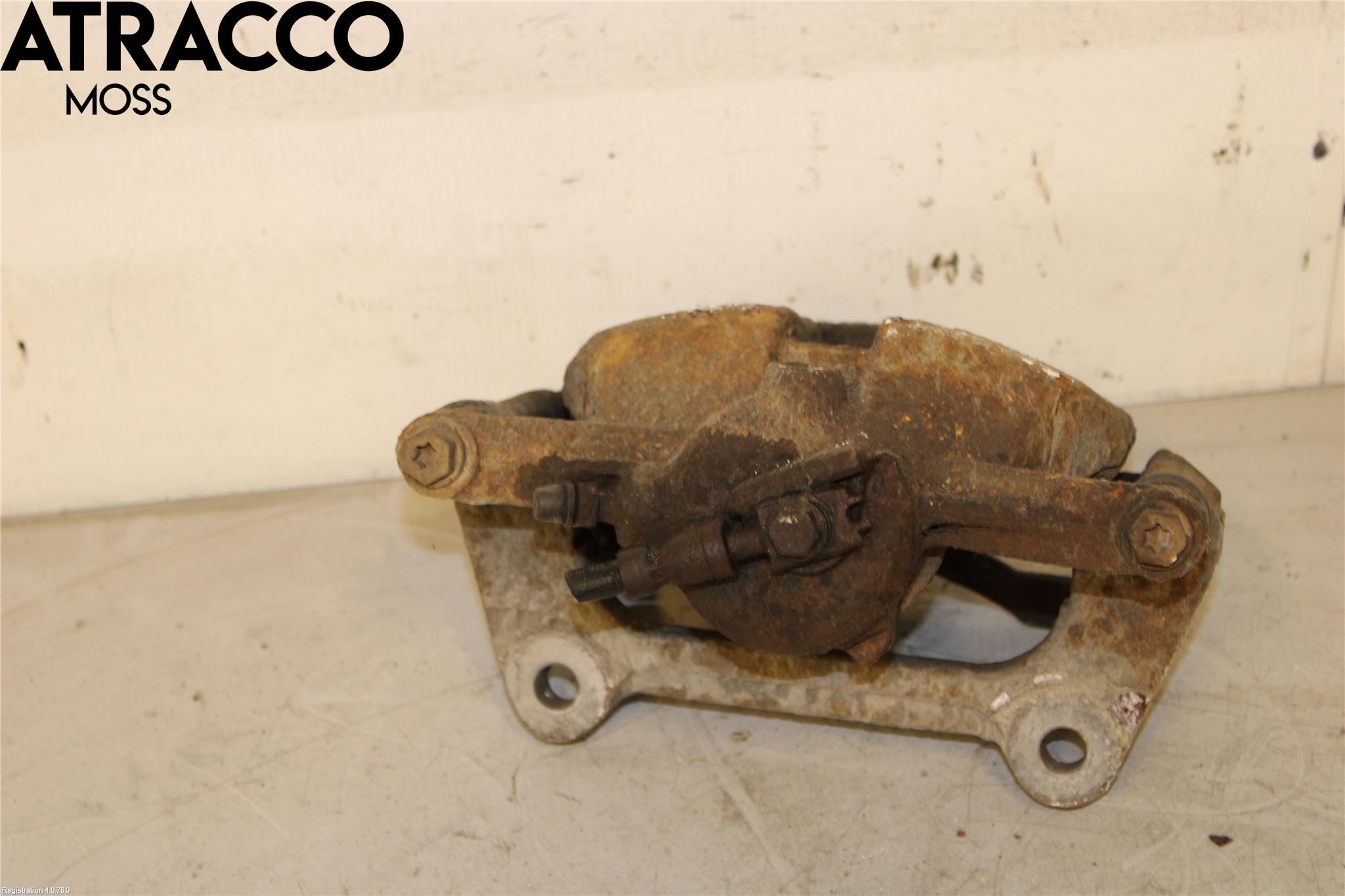 Volkswagen VW PASSAT 15-19 Bromsok Fram Vänster