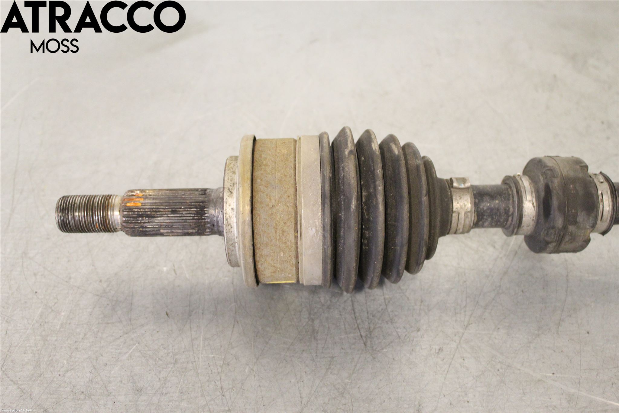 Toyota AURIS 13-19 Drivaxel Fram Vänster