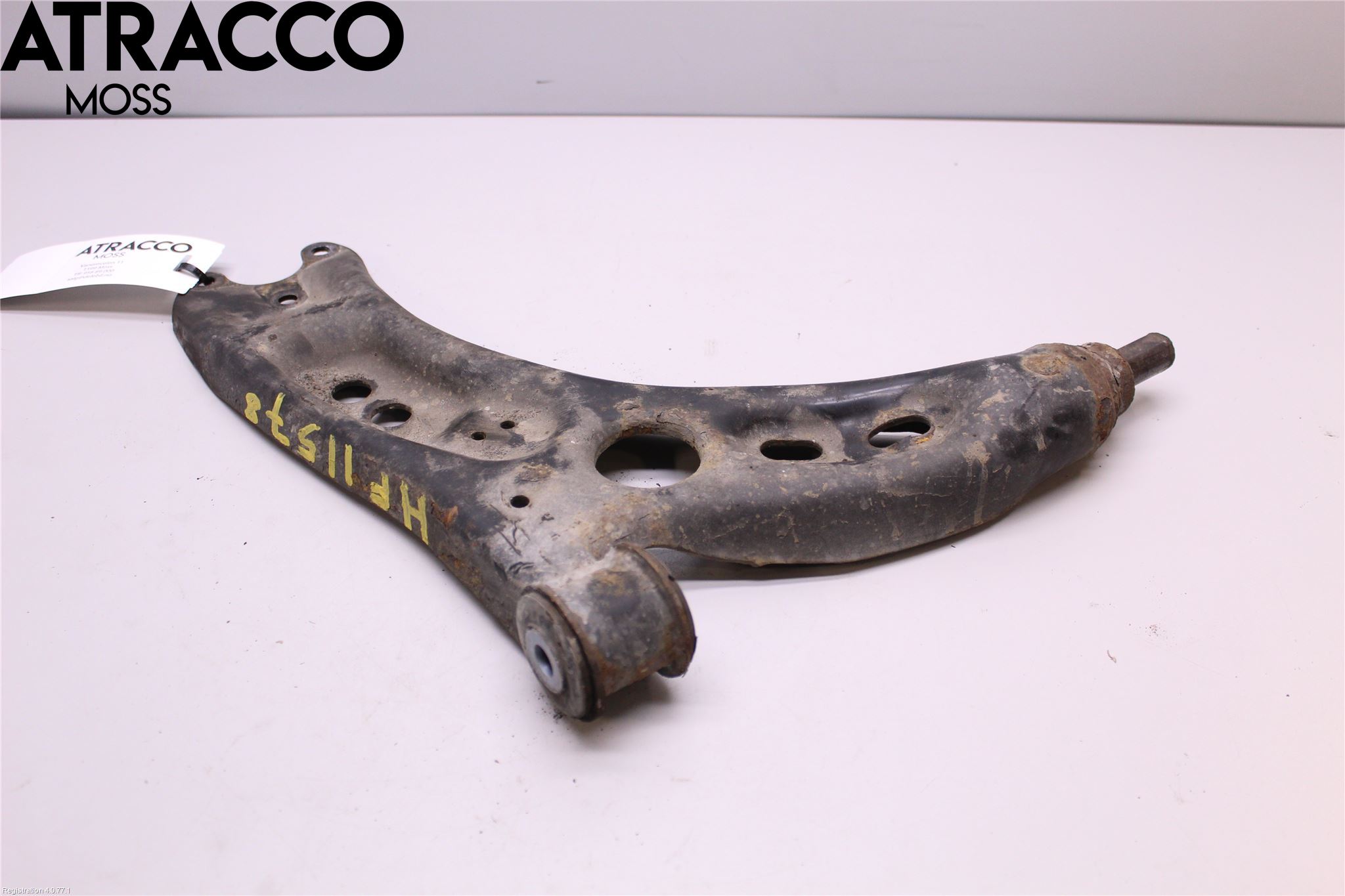 Volkswagen VW PASSAT 11-14 Bärarm Fram Undre Hö