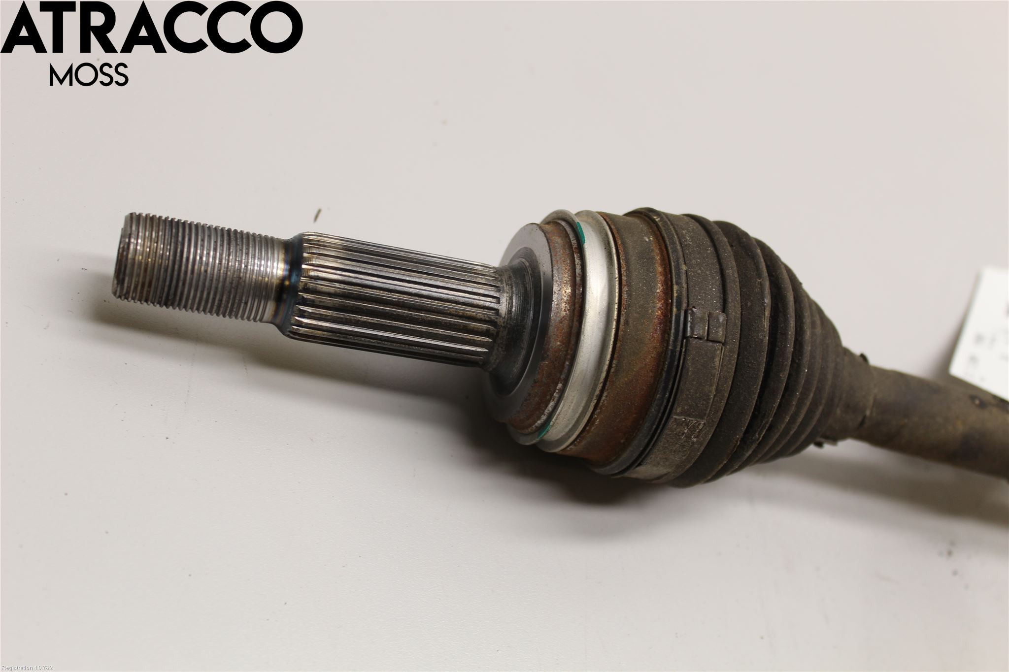 Toyota PRIUS (ZVW50) 16-21 Drivaxel Bak Höger