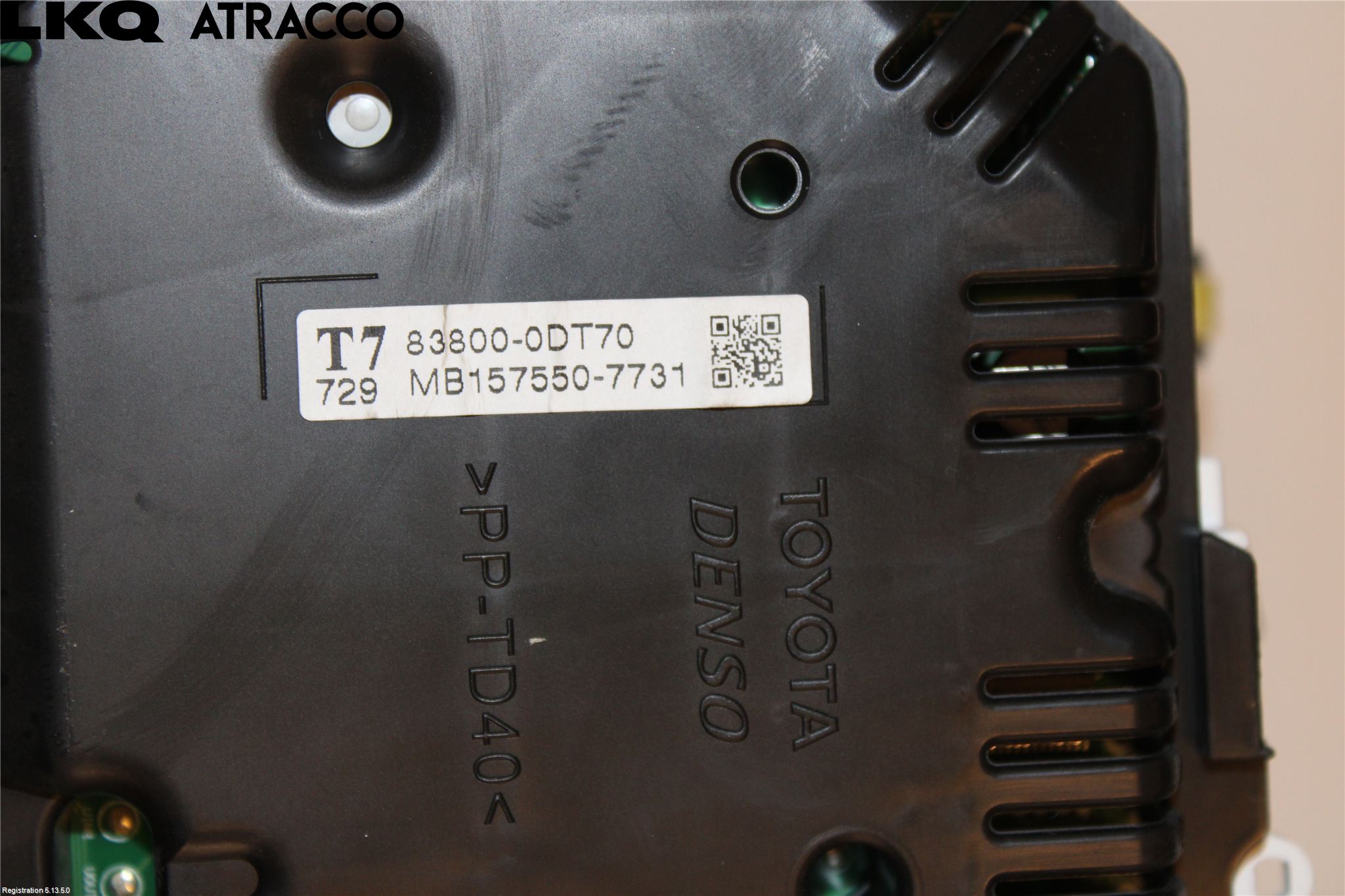 Toyota YARIS XP130 12-14 Kontrolldisplay