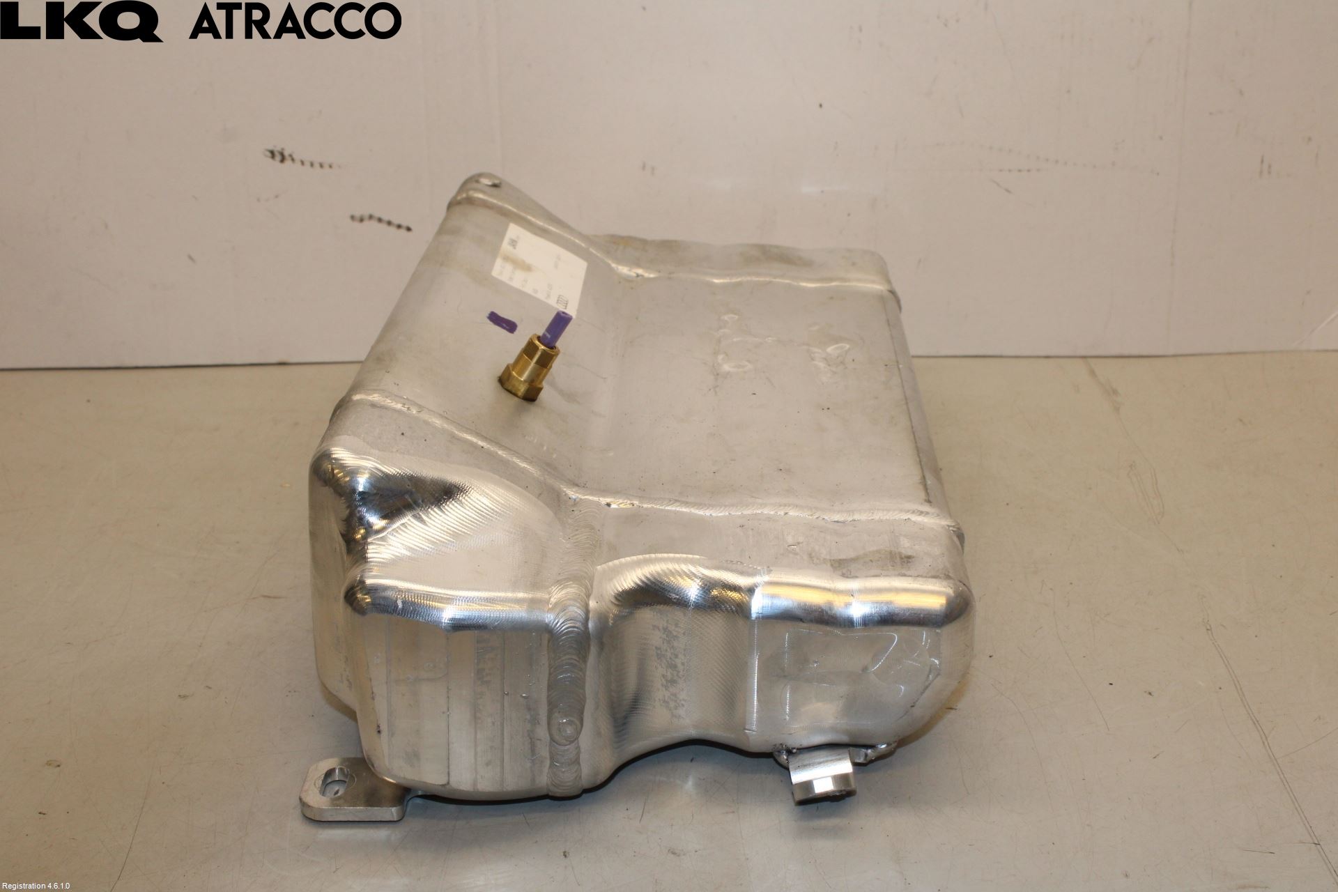 Audi A6 ALLROAD 12-18 Nivå/Luftförändring Trycktank