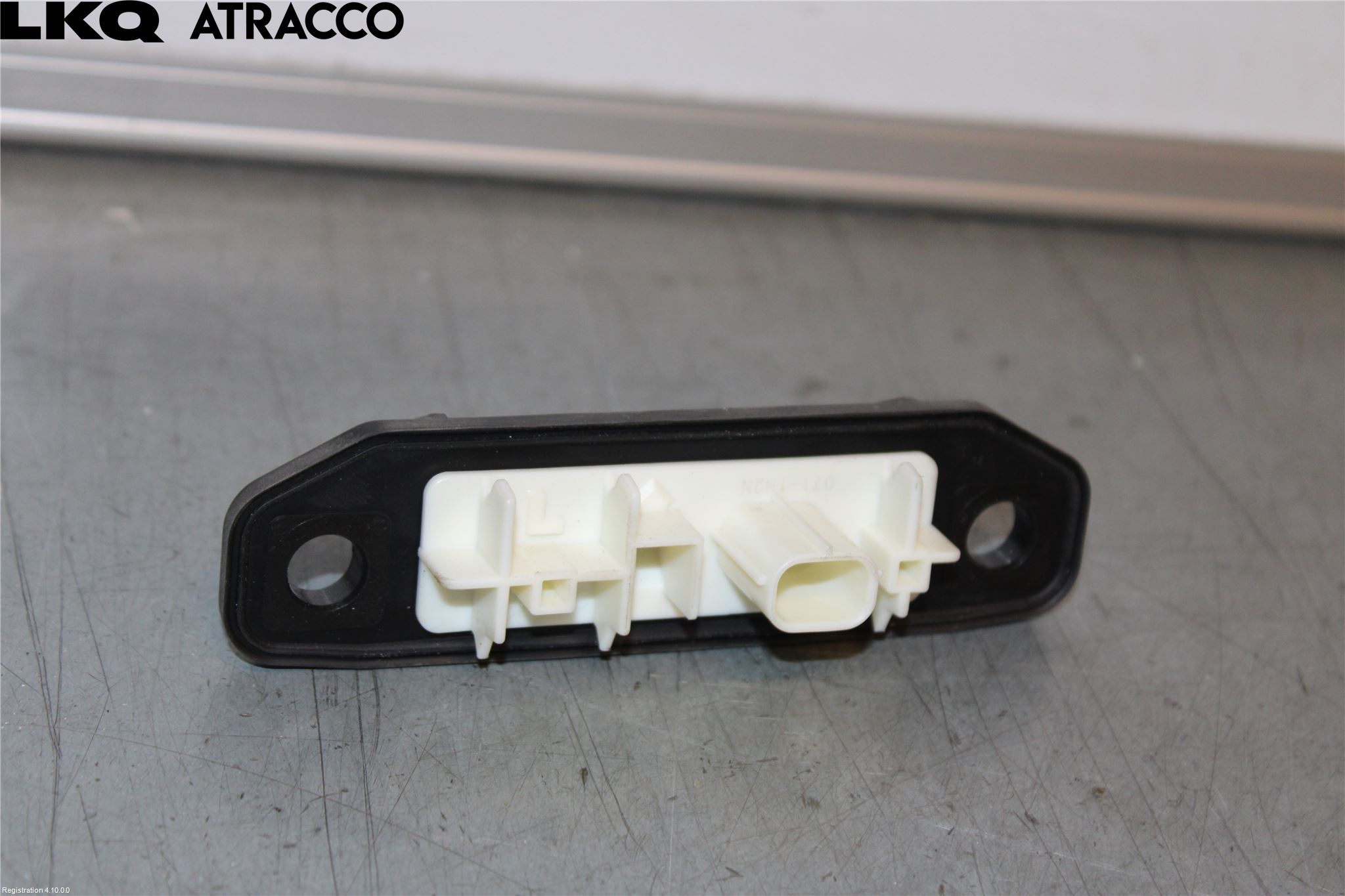 Toyota bZ4X EA10 22- Bakluckehandtag
