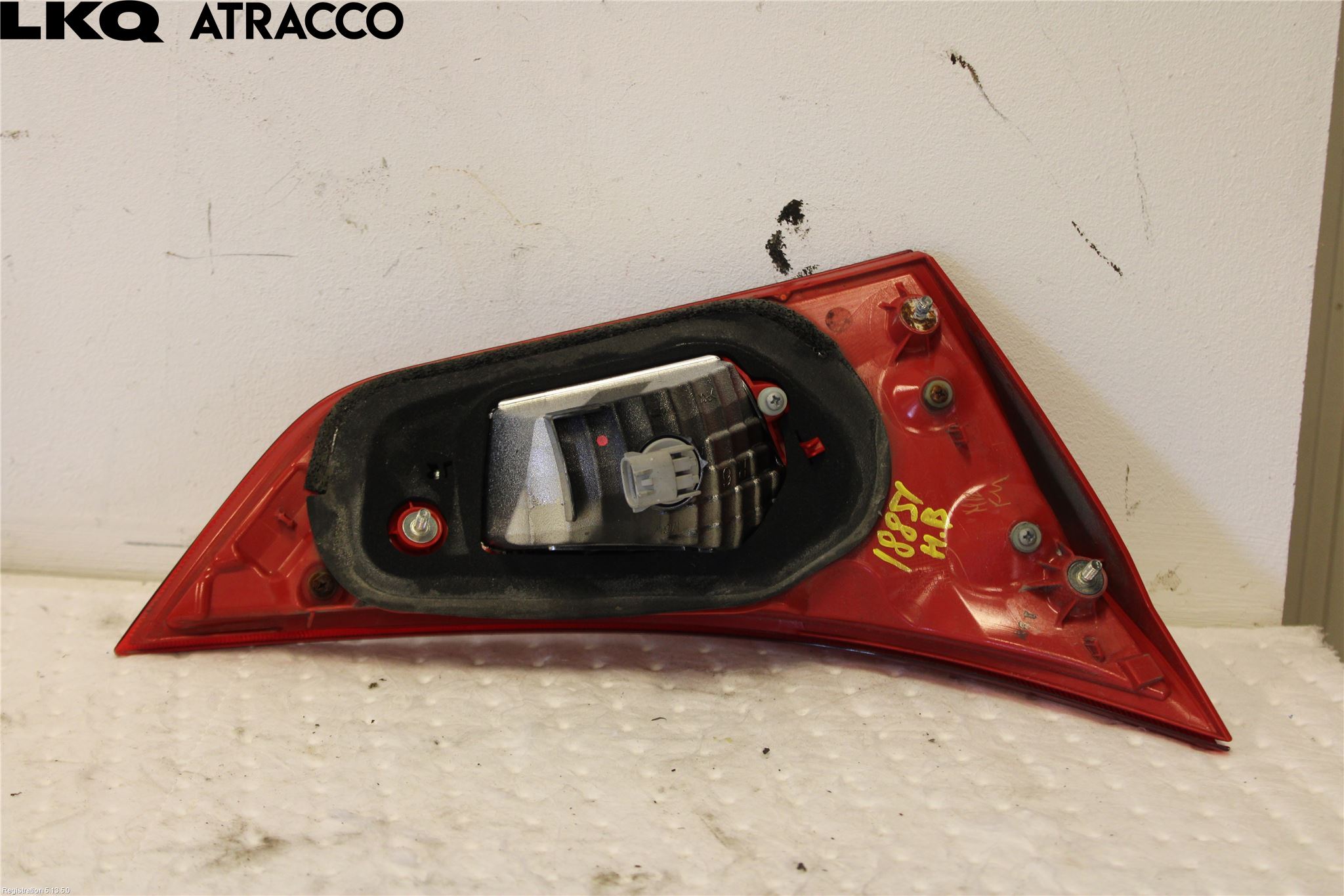 Toyota AURIS 13-19 Bakljus Lucka Hö