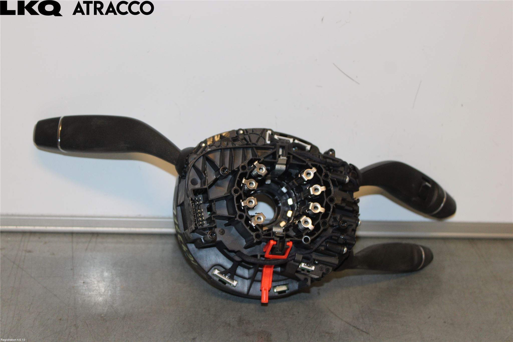 Mercedes-Benz MB C-KLASS (W205) 14-21 Spakcentral