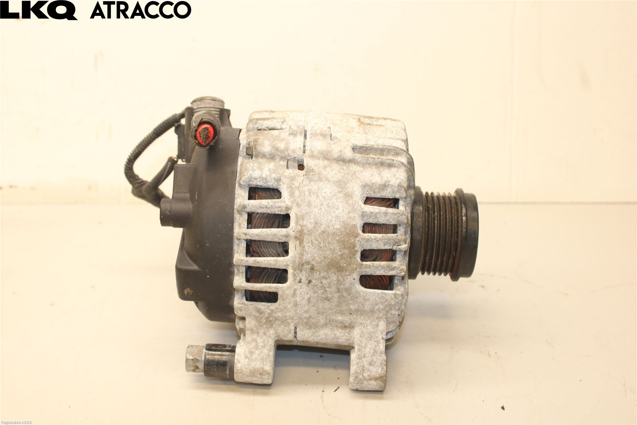 Opel ASTRA J 10-15 Generator