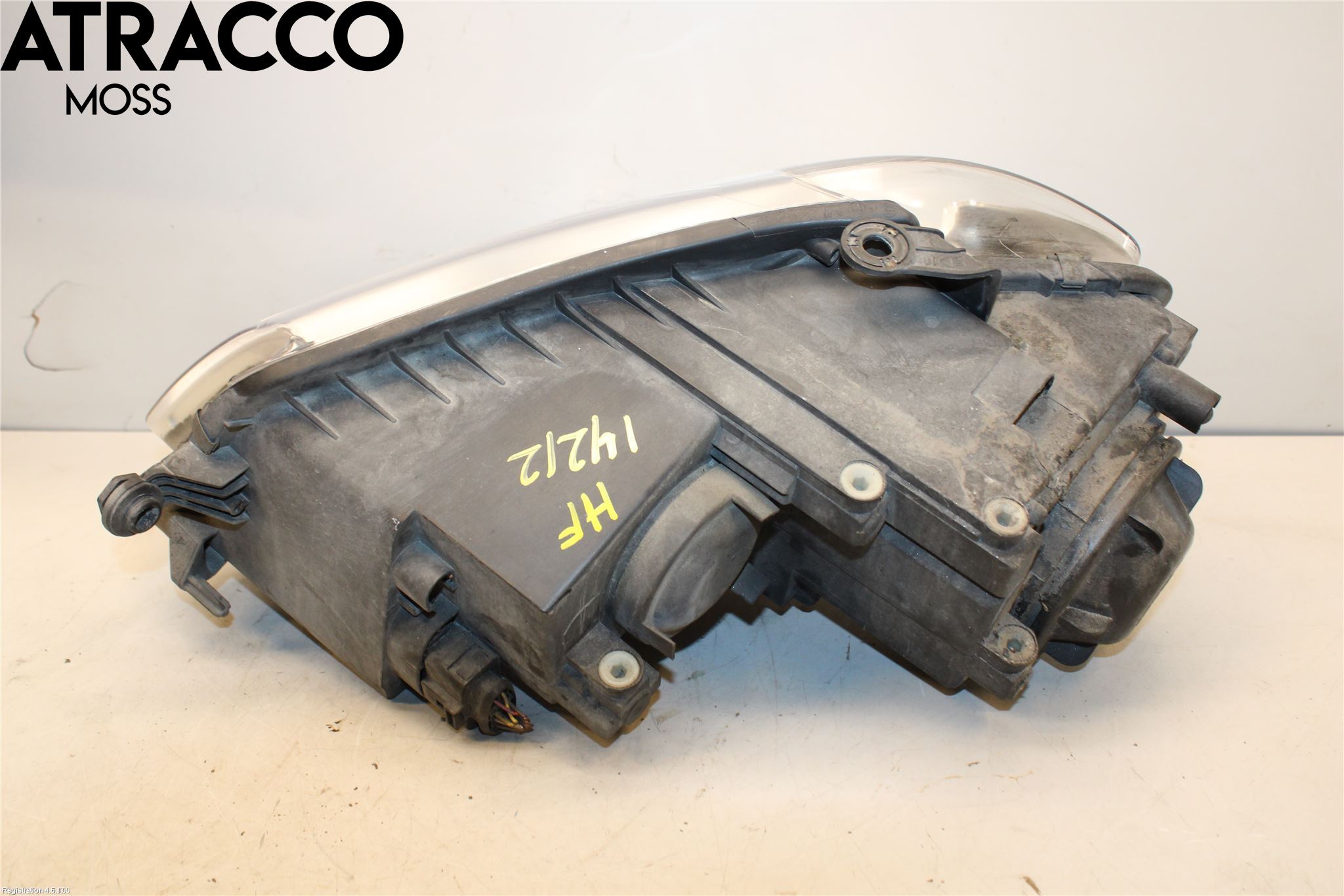 Volkswagen VW TOURAN 03-10 Strålkastare Höger