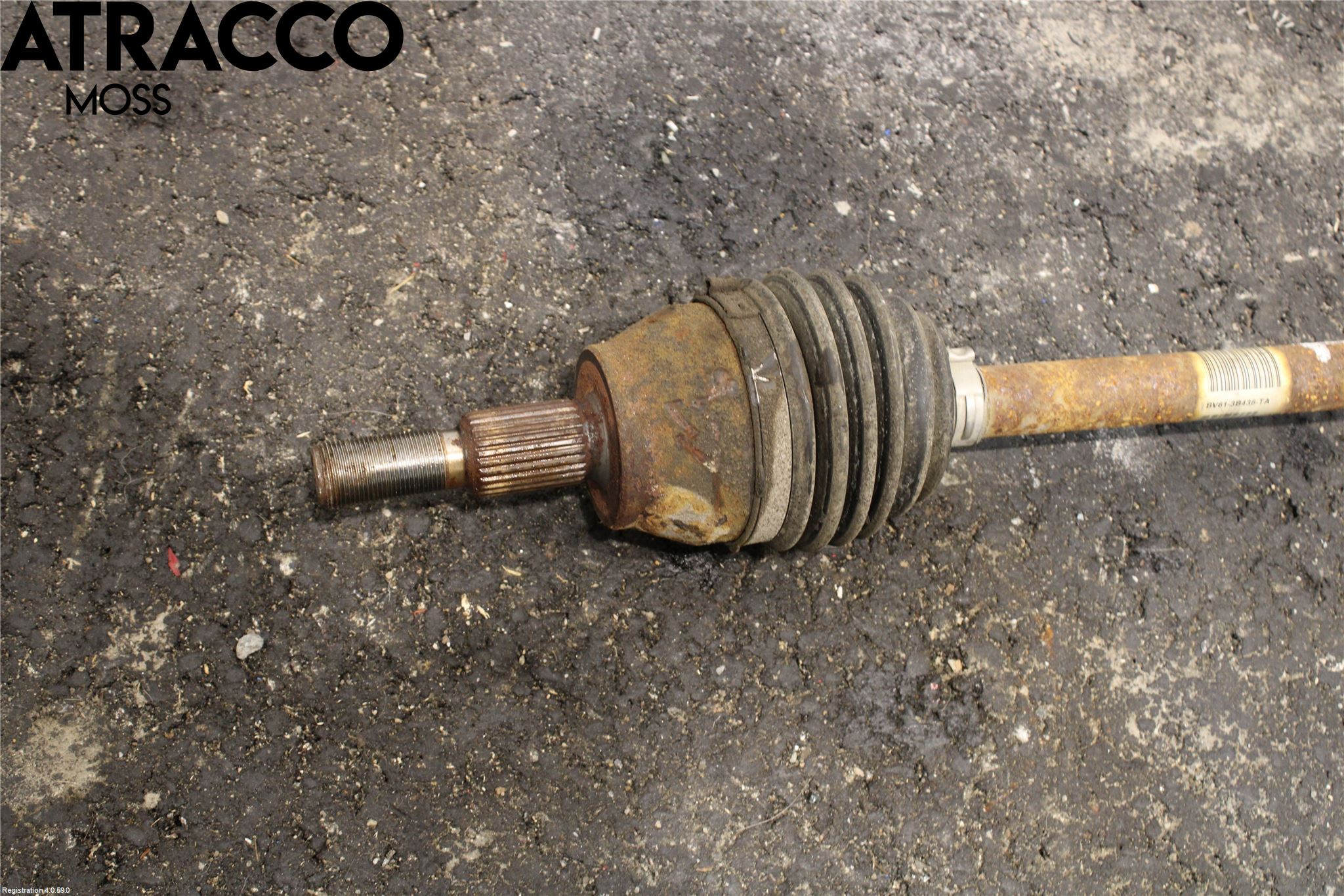 Ford FOCUS 11-14 Drivaxel Fram Höger