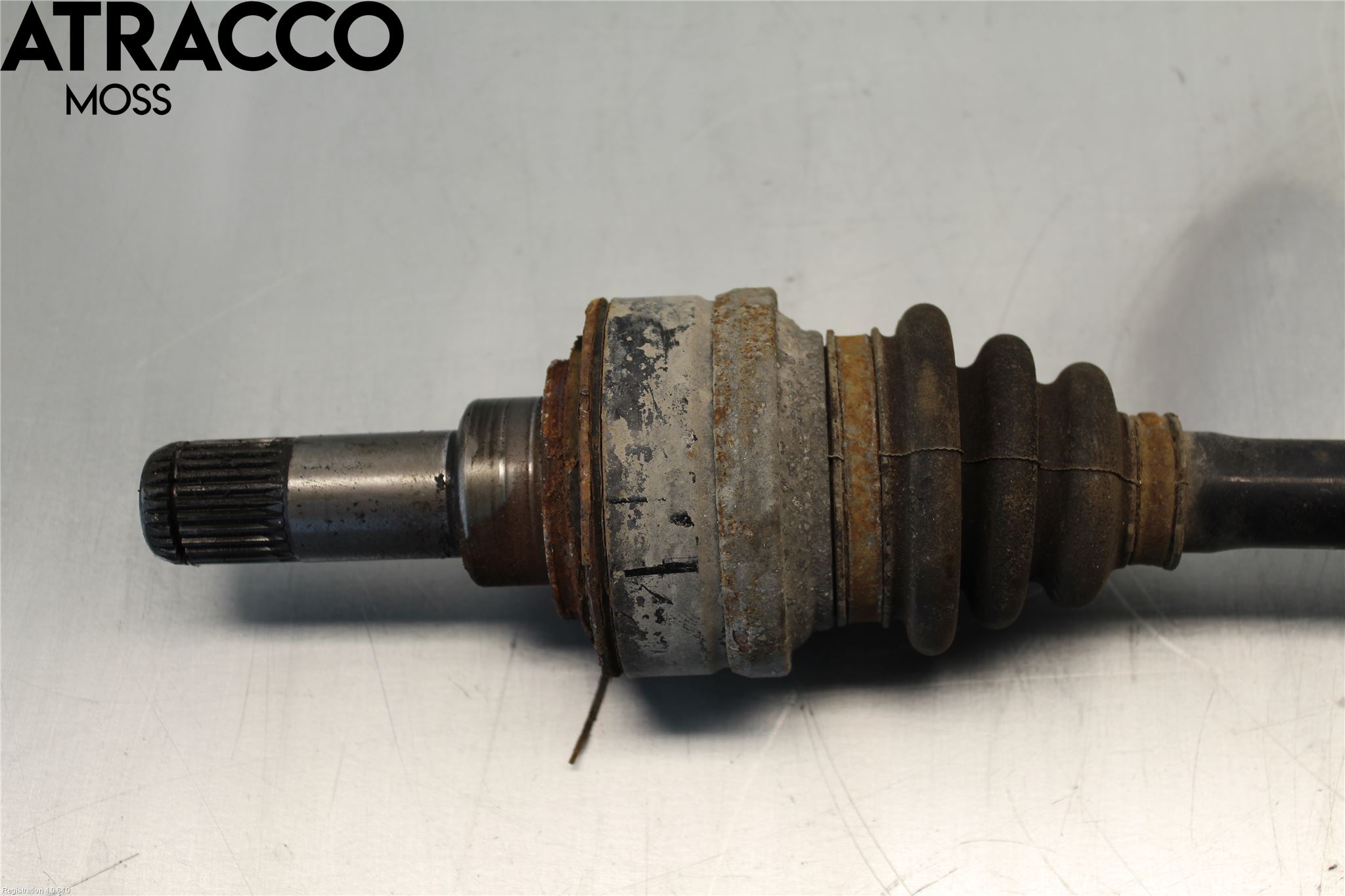BMW 1 F20/F21 11-19 Drivaxel Bak Höger