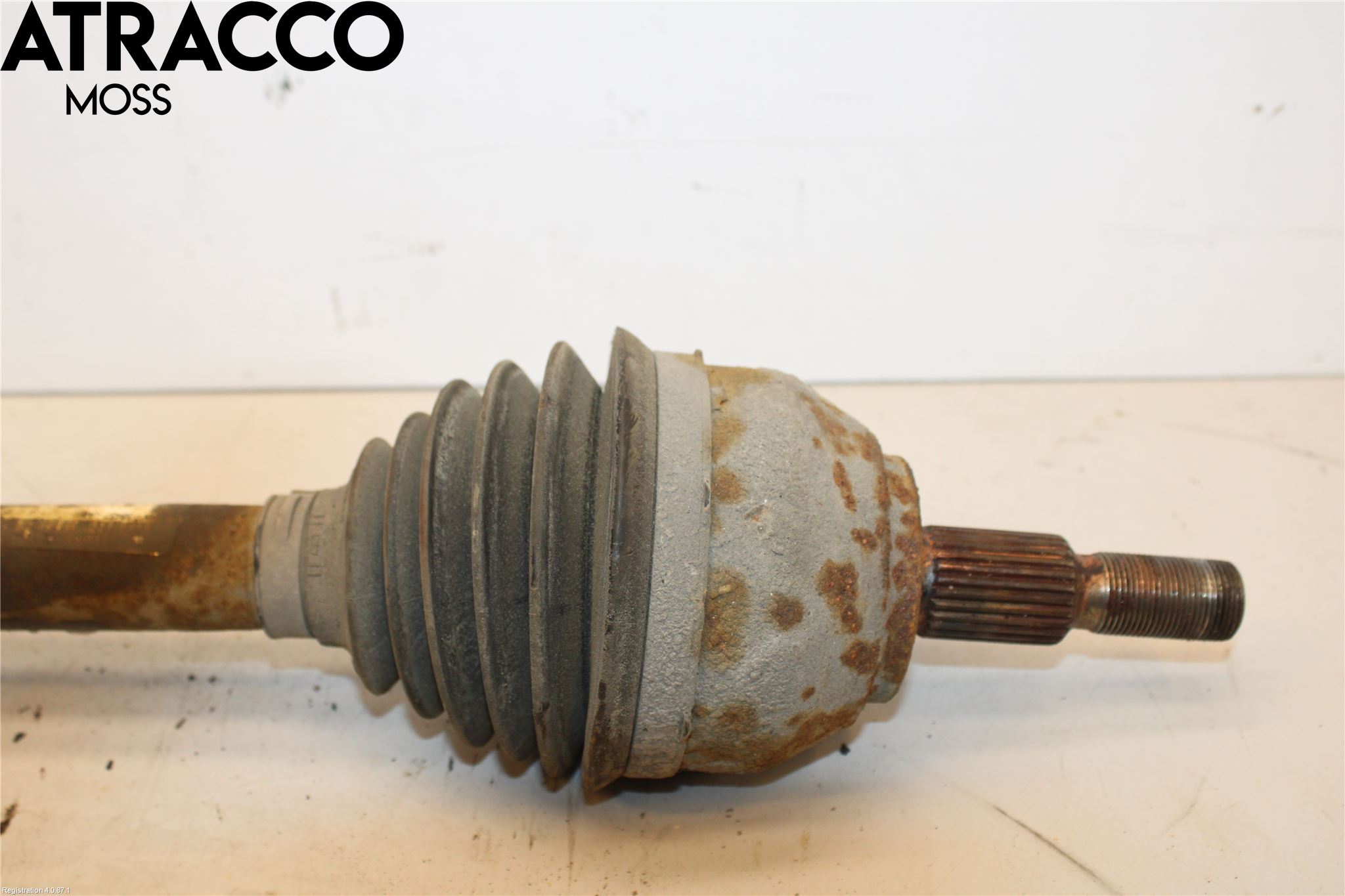 Ford KUGA 08-12 Drivaxel Fram Vänster