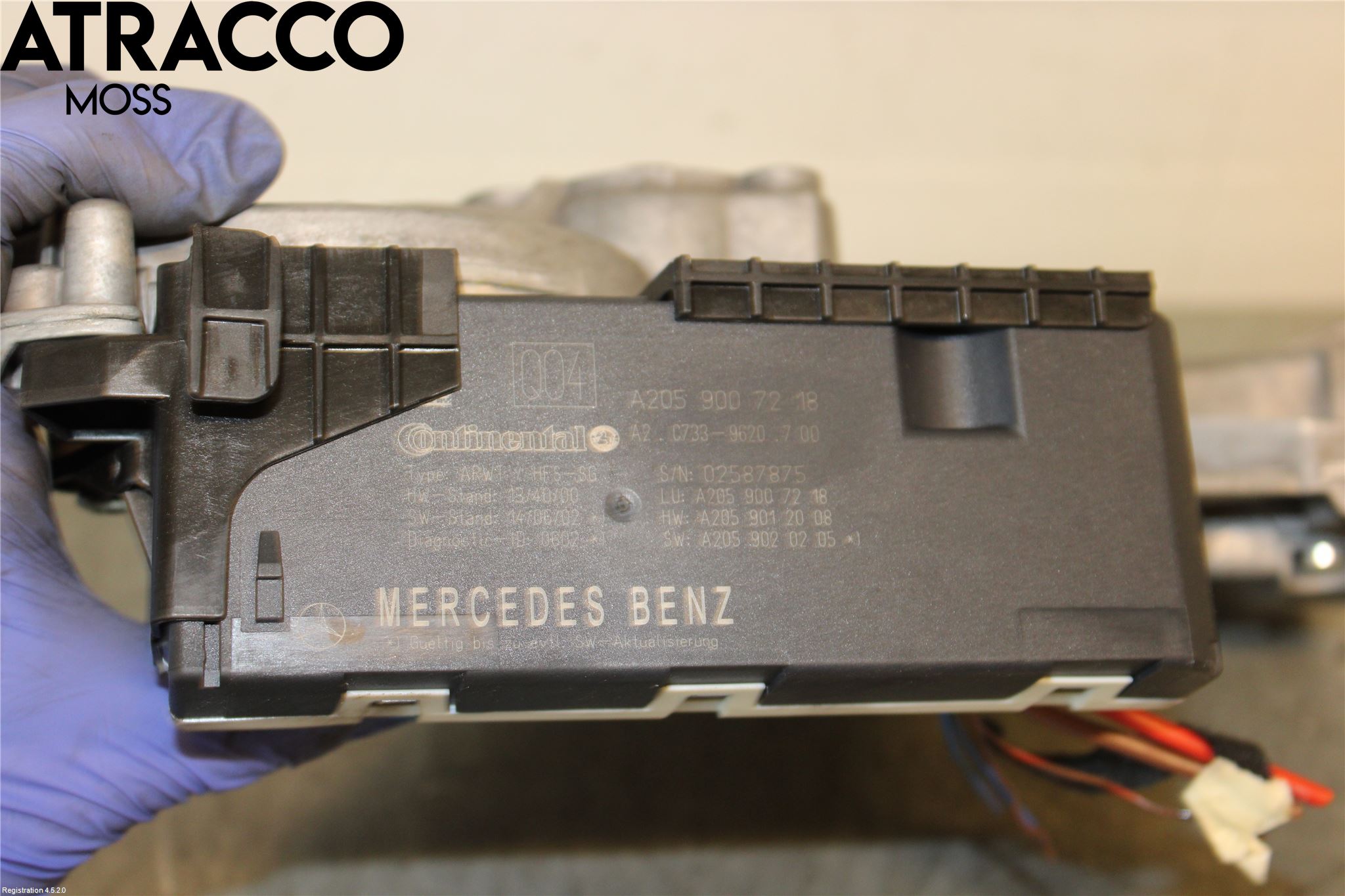 Mercedes-Benz MB C-KLASS (W205) 14-21 Bakluckeöppnare Automatisk