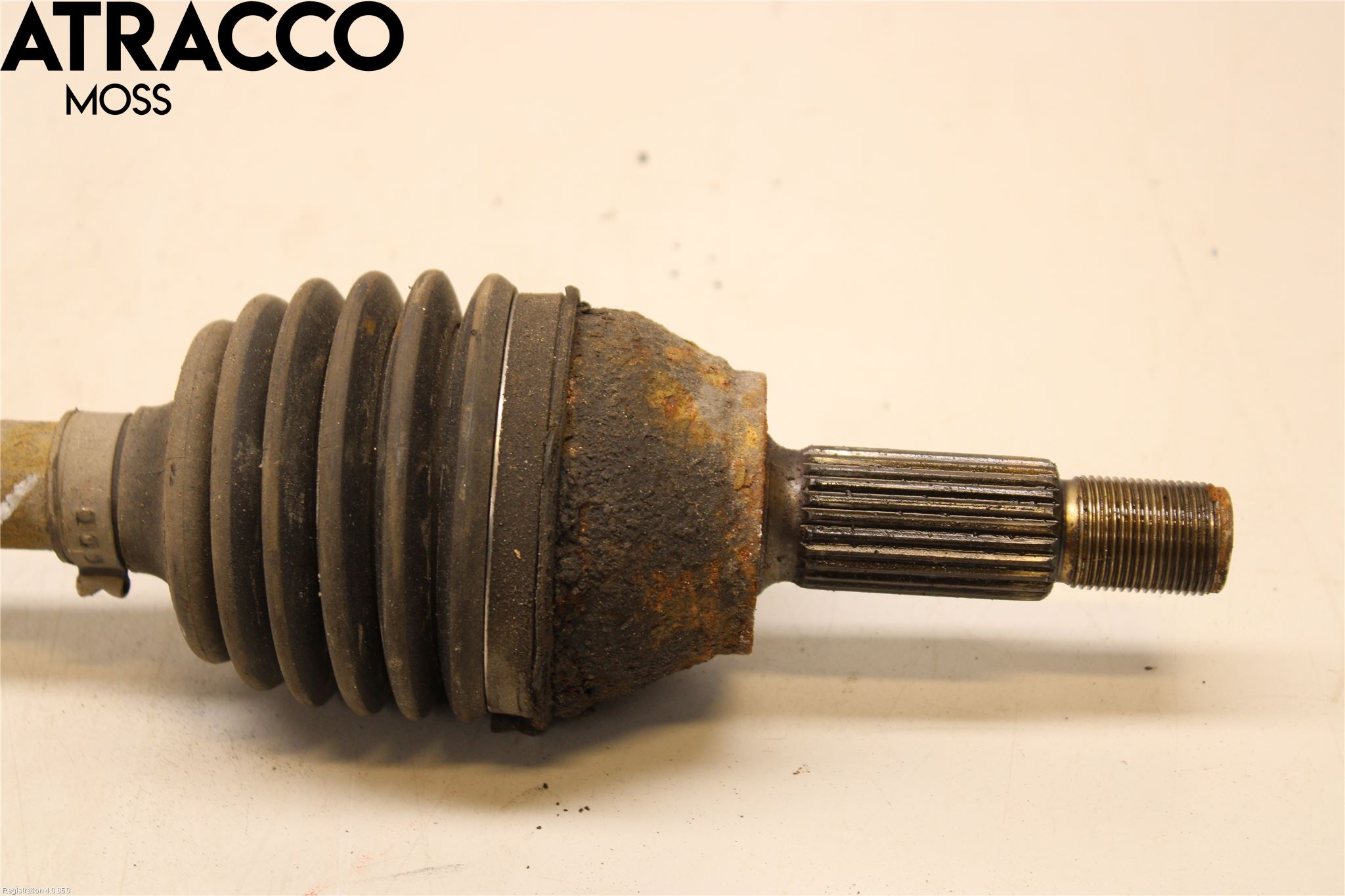 Ford FIESTA 09-12 Drivaxel Fram Vänster