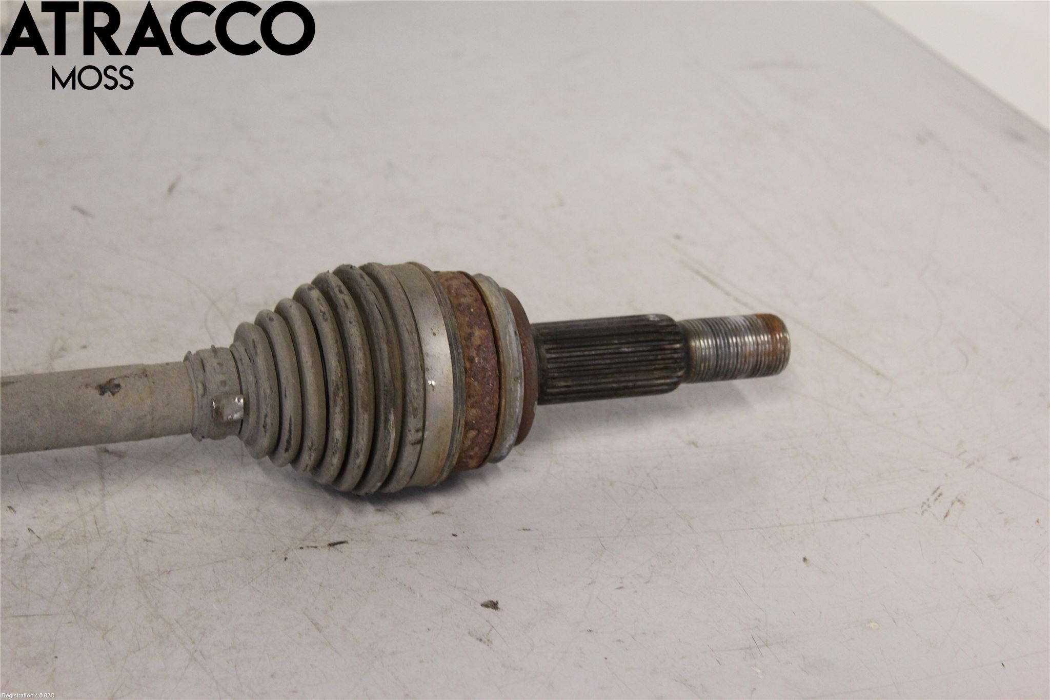 Toyota RAV4 13-18 Drivaxel Bak Höger
