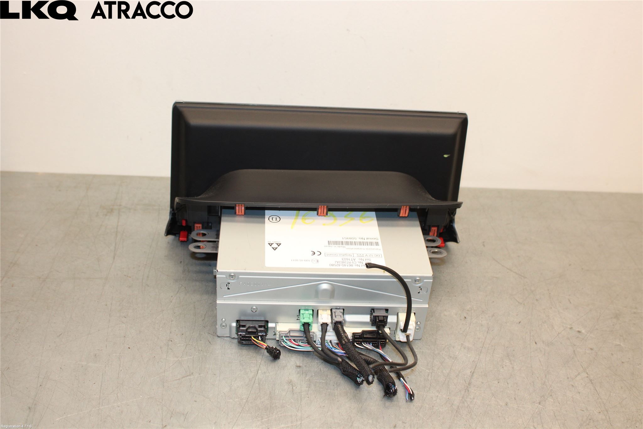 Toyota RAV4 19- Radio