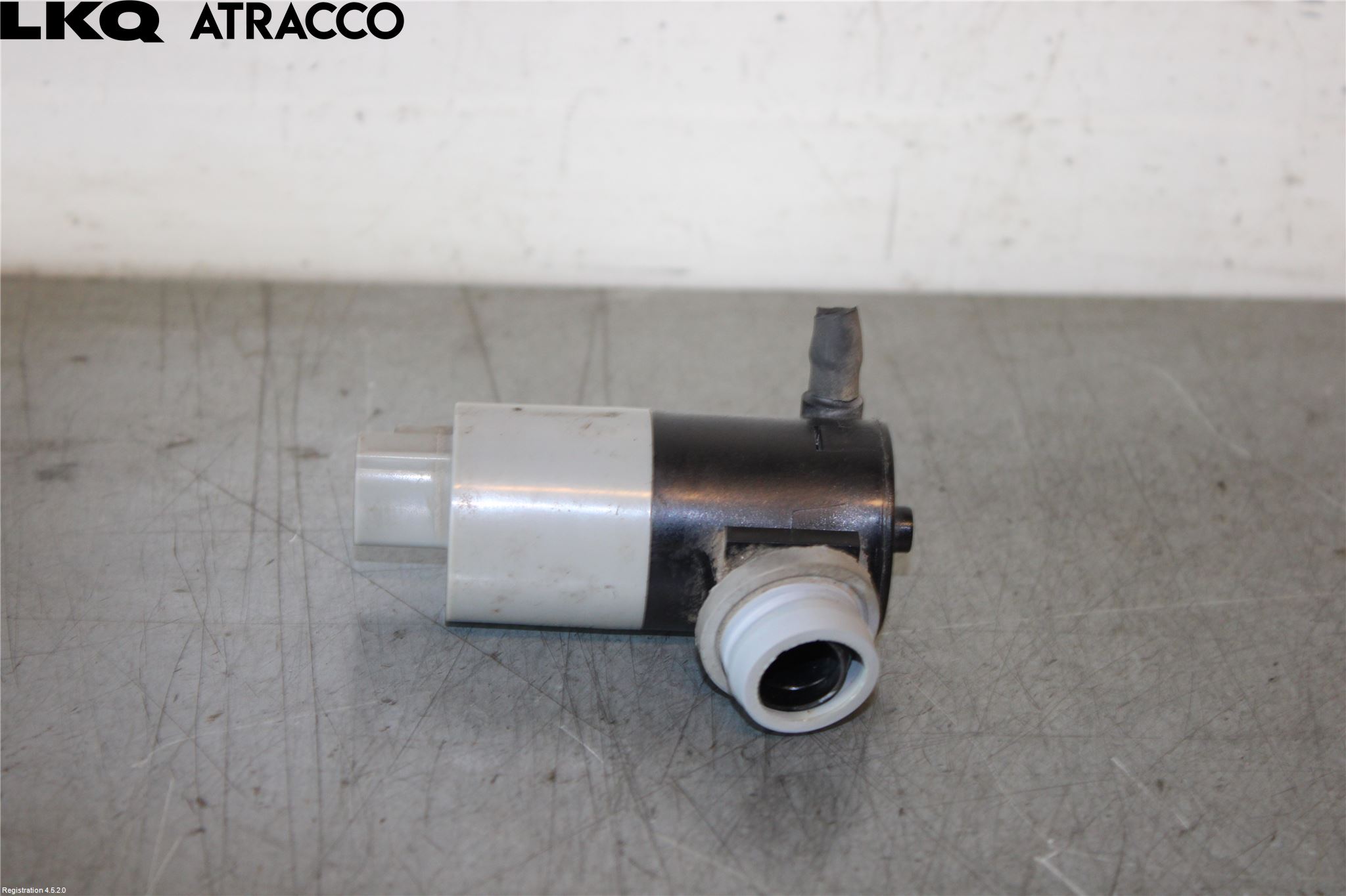 Toyota AVENSIS 09-15 Spolarpump Vindruta