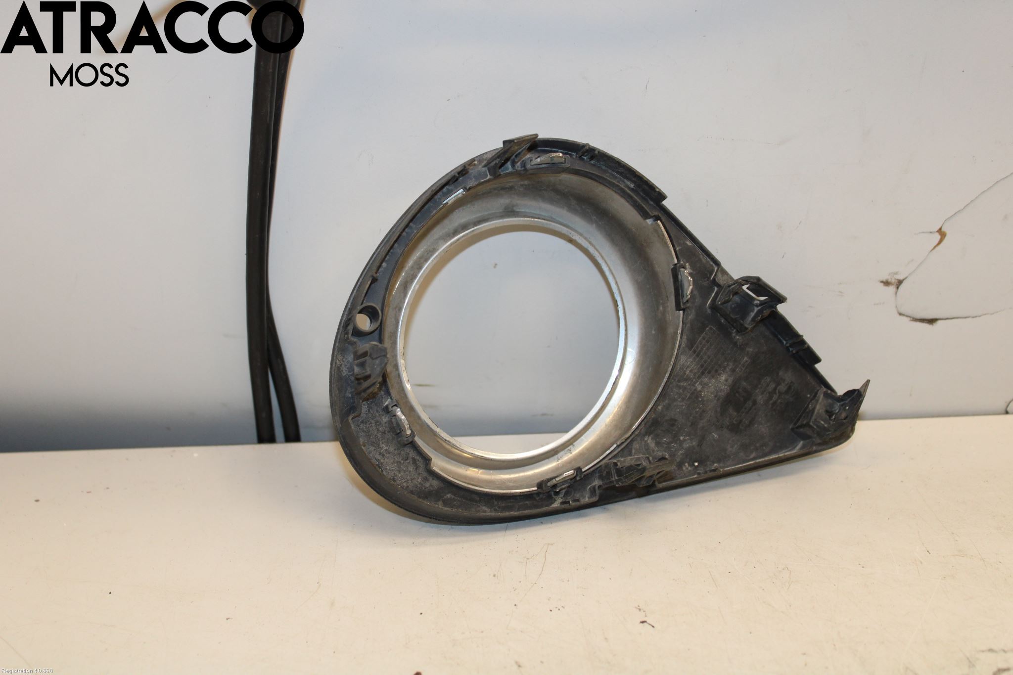 Toyota YARIS XP130 12-14 Dimljussarg Fram