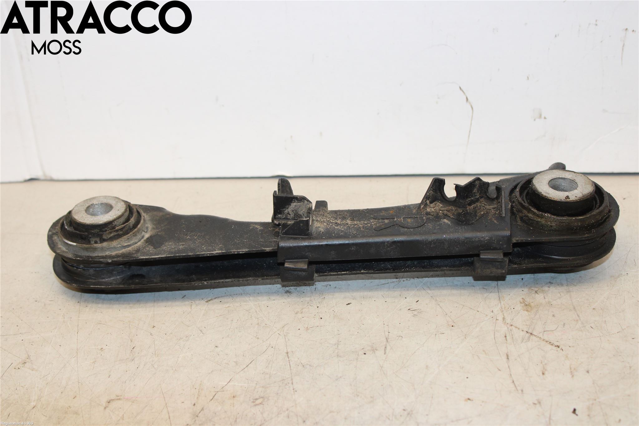 BMW 5 G30/G31/F90 17-23 Bärarm Bak Höger