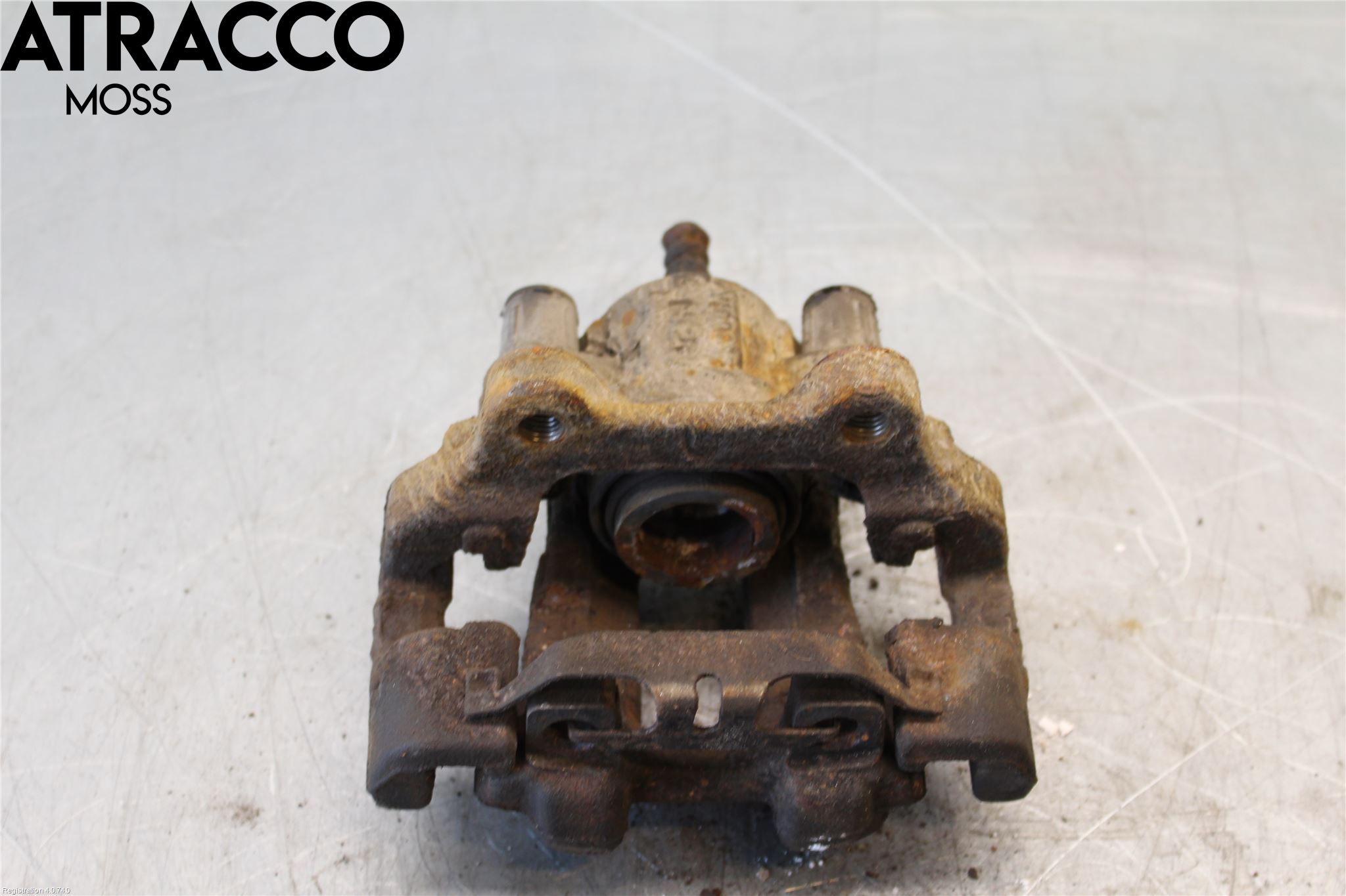 BMW 3 F30/F31/F80 12-19 Bromsok Bak Höger