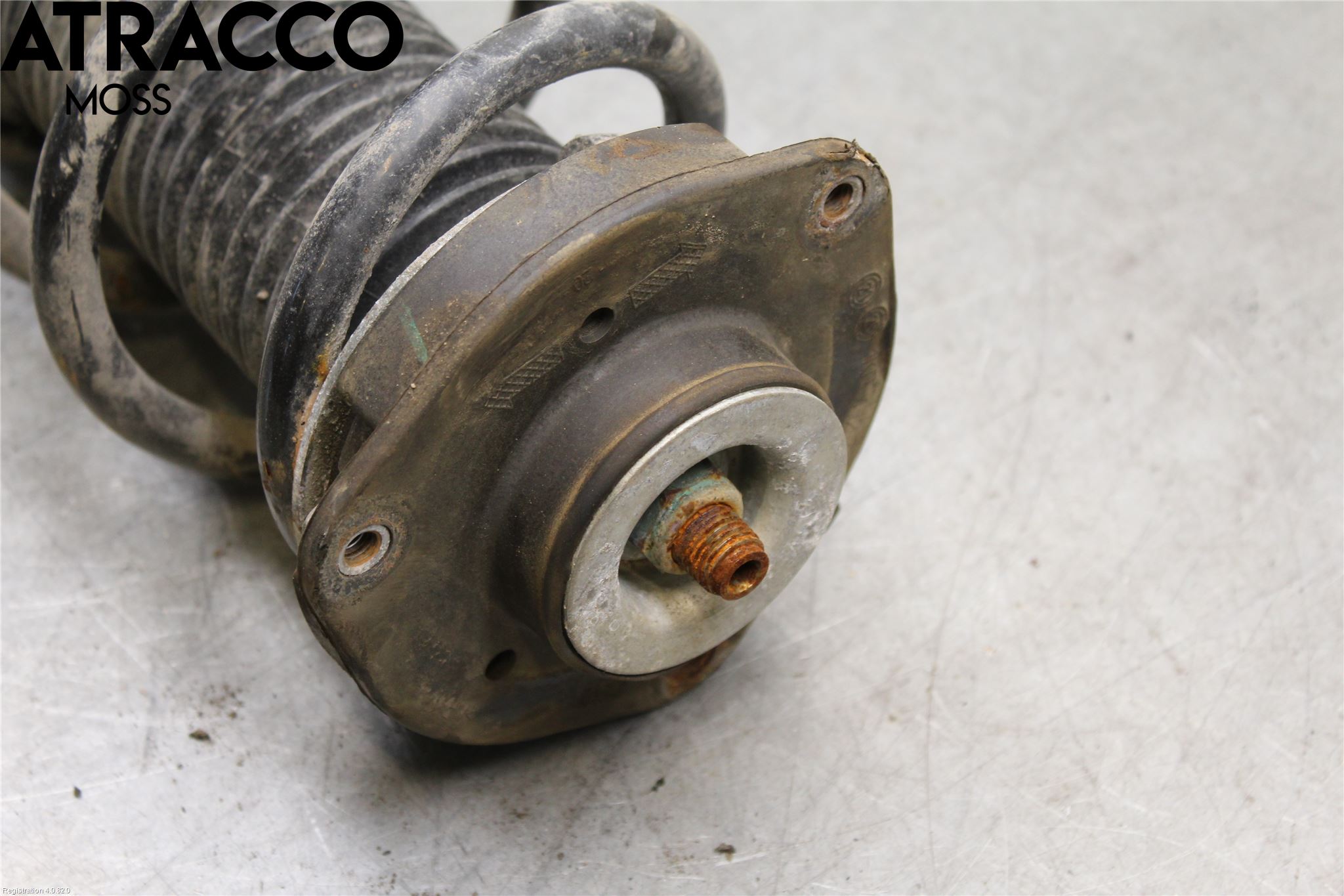 Volkswagen VW CADDY 16-20 Fjäderben Fram Vä Hö