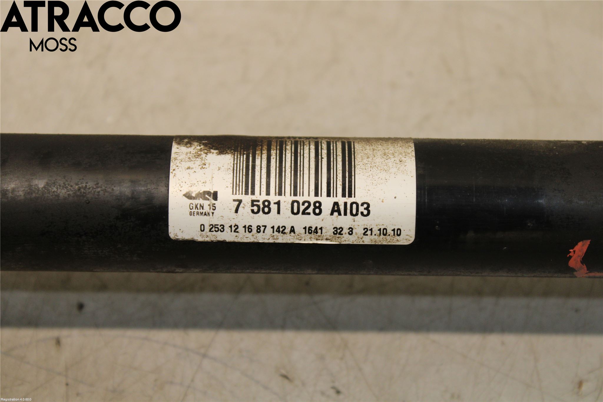 BMW 5 F10/F11/F18 09-17 Drivaxel Bak Höger