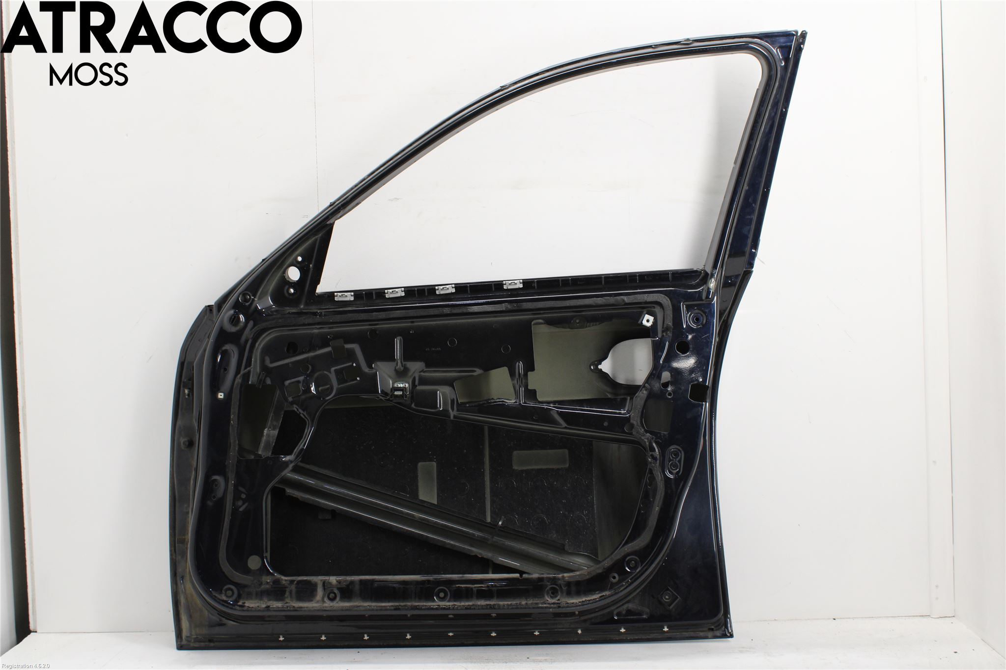 BMW 5 E60/61 Sed/Tou 02-10 Dörr Fram Höger