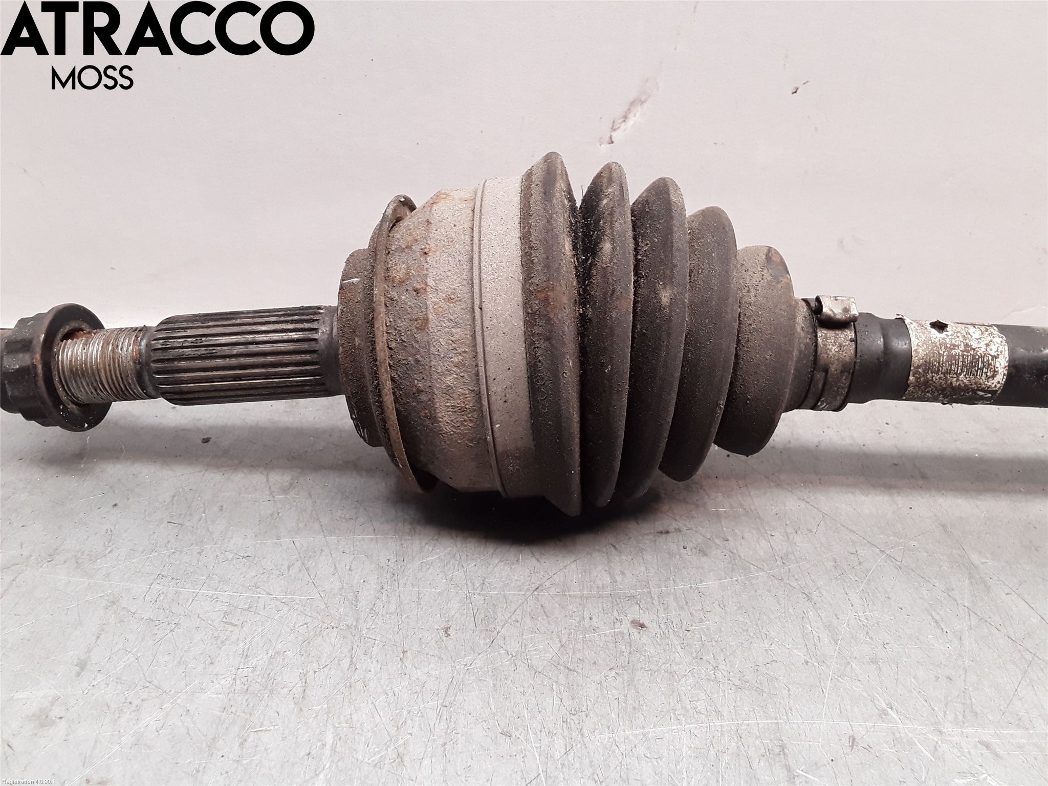 Toyota YARIS XP130 15-20 Drivaxel Fram Vänster