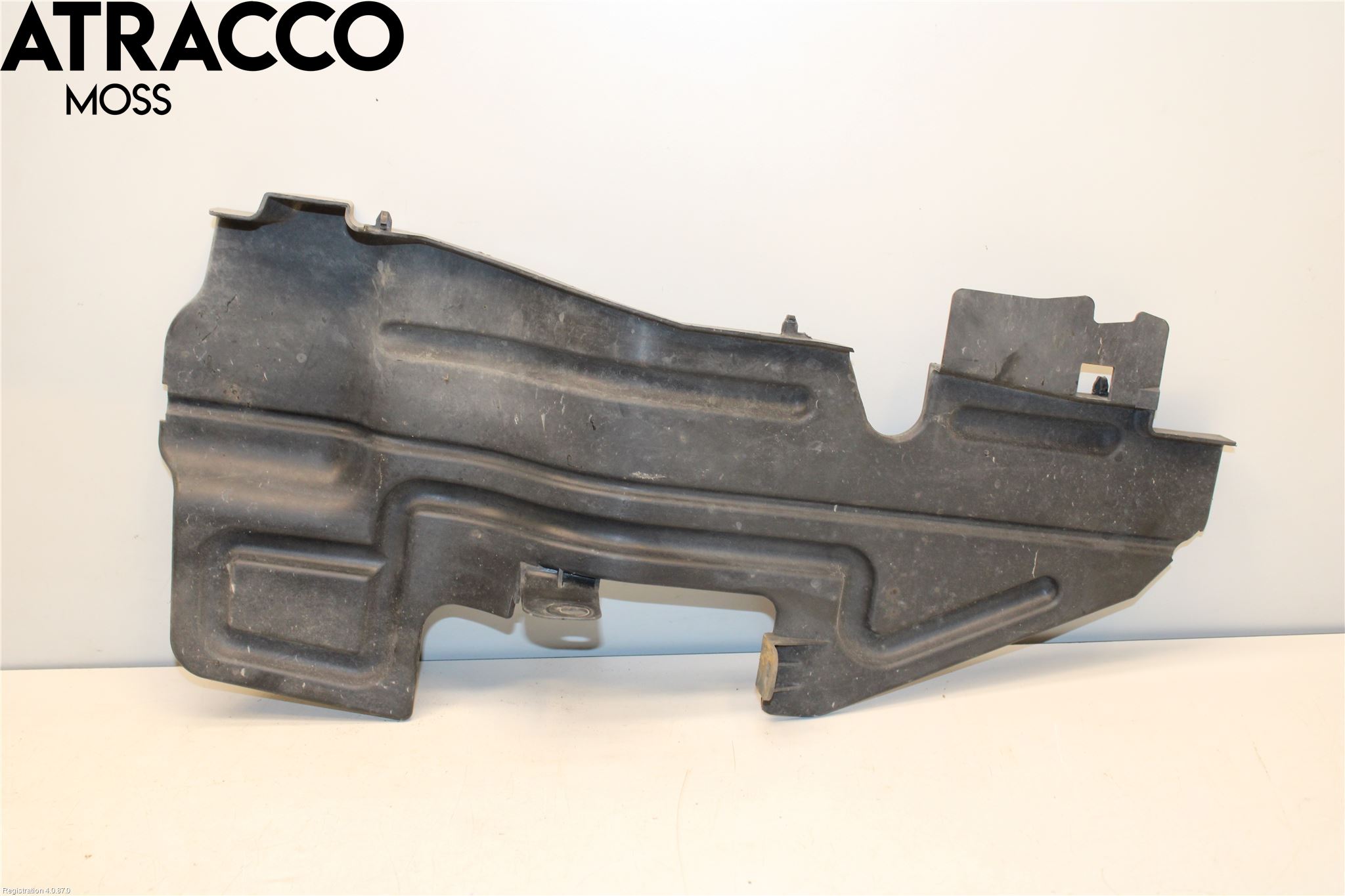 Toyota AVENSIS 07-08 Kylarfäste-Ram-Balk