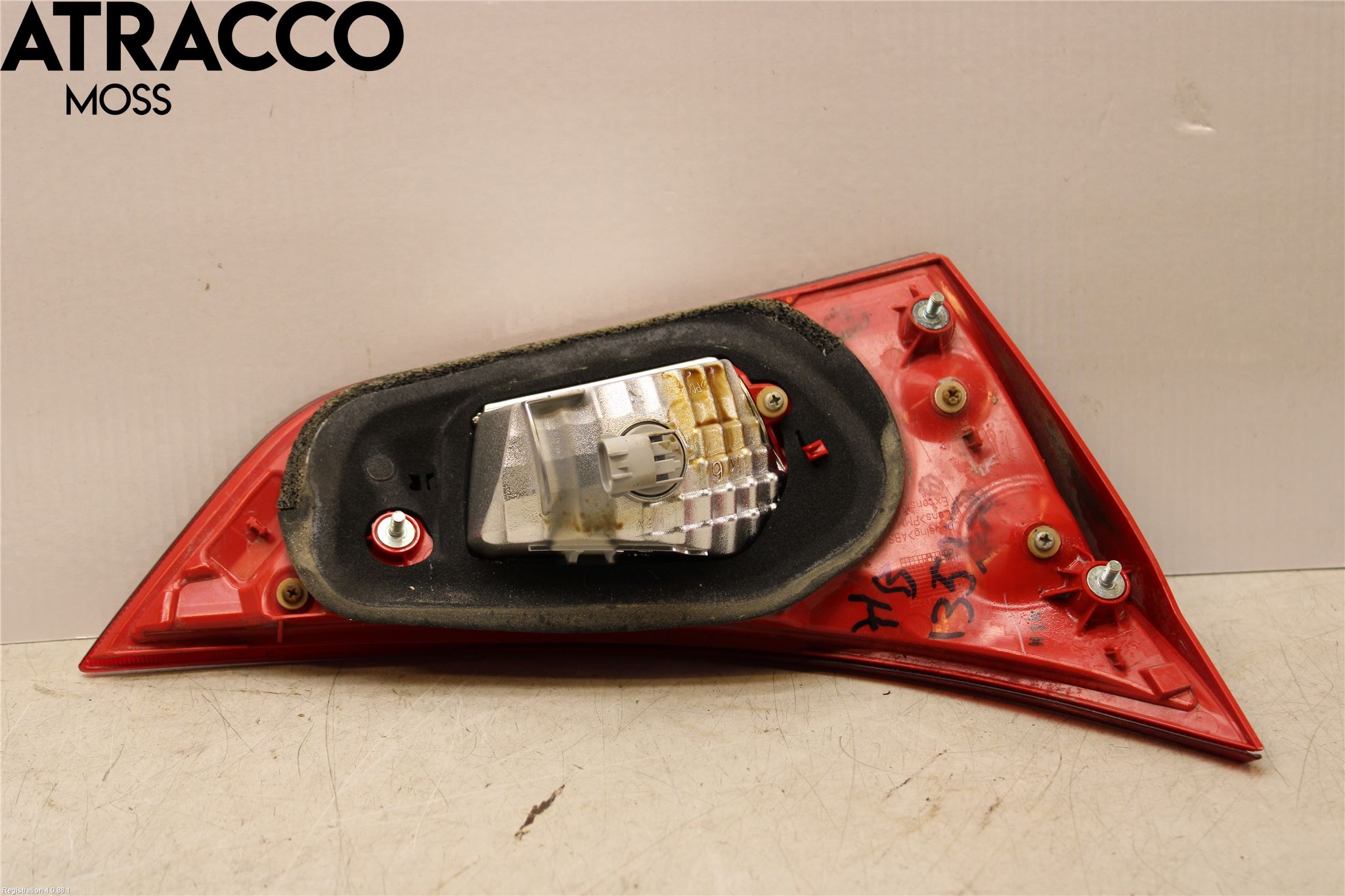 Toyota AURIS 13-19 Bakljus Lucka Hö