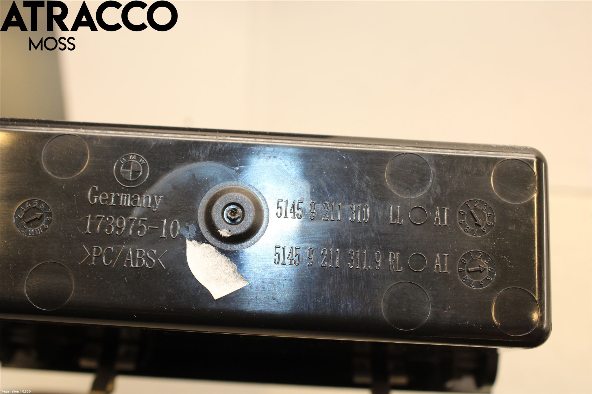 BMW 1 F20/F21 11-19 Instrumentbräda Förvaringsfack