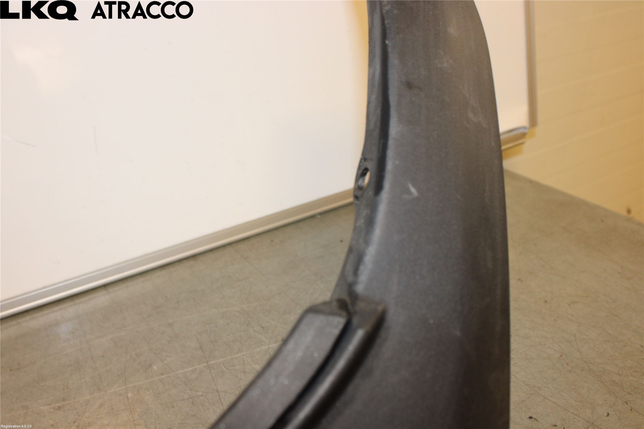 Toyota YARIS CROSS XP21 21- List Skärmkant
