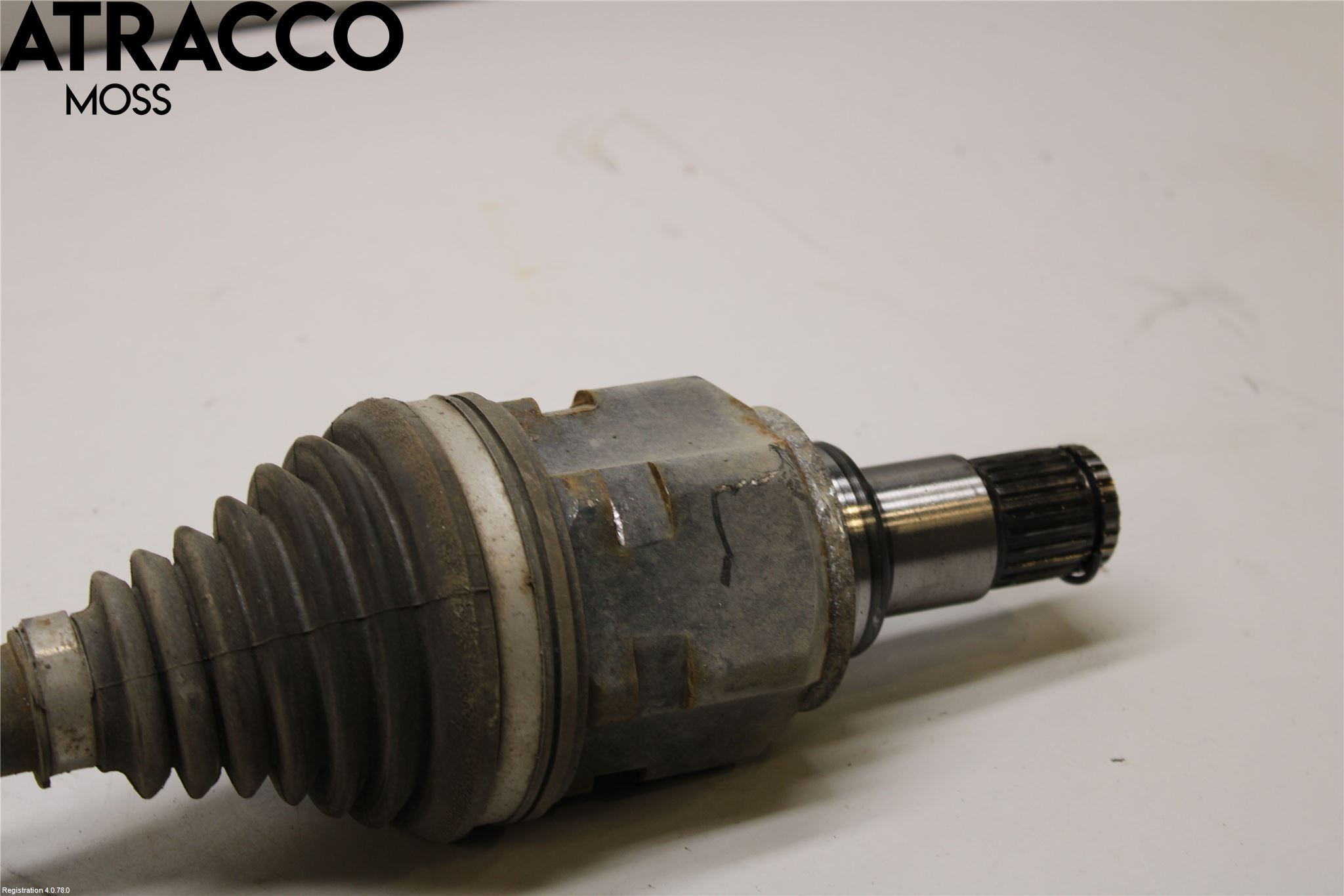 Toyota PRIUS+ ZVW40 12-20 Drivaxel Fram Vänster