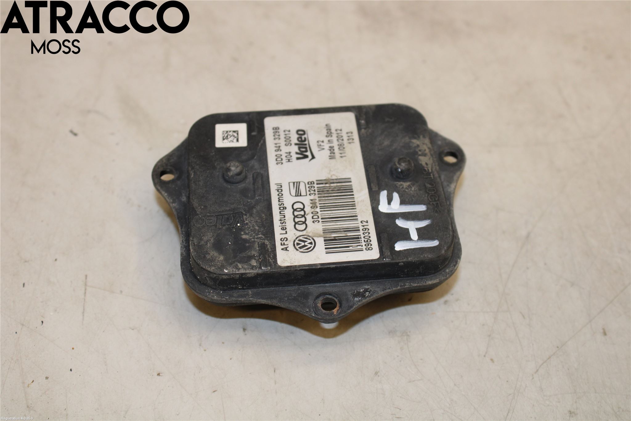 Volkswagen VW PASSAT 11-14 Styrenhet Strålkastare