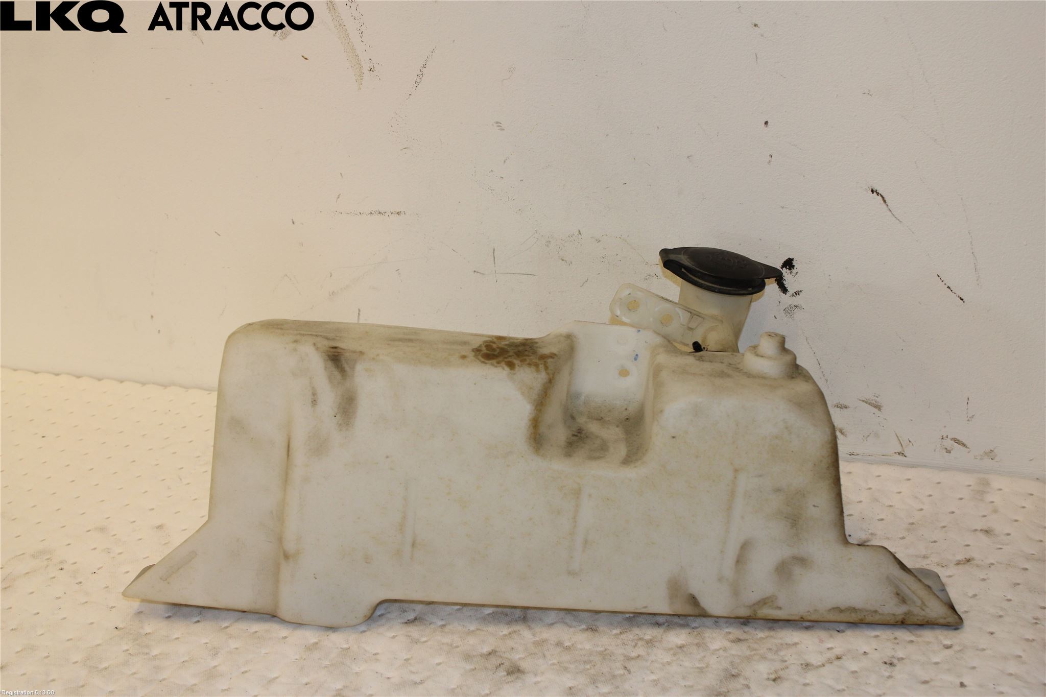 Maxus eT90 PICKUP 23- Spolartank Vindruta