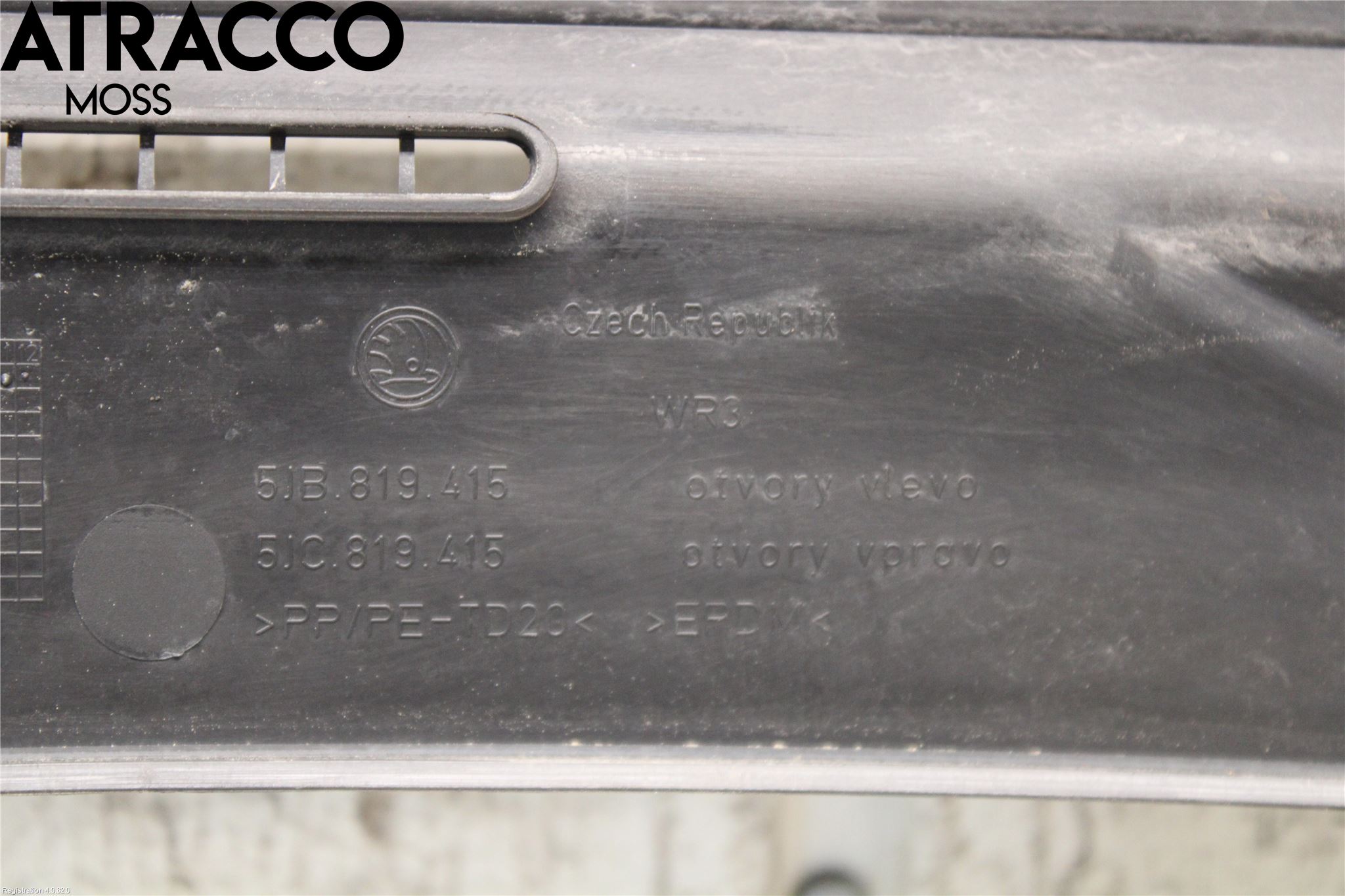 Skoda RAPID Torpedplåt-Torpedplast